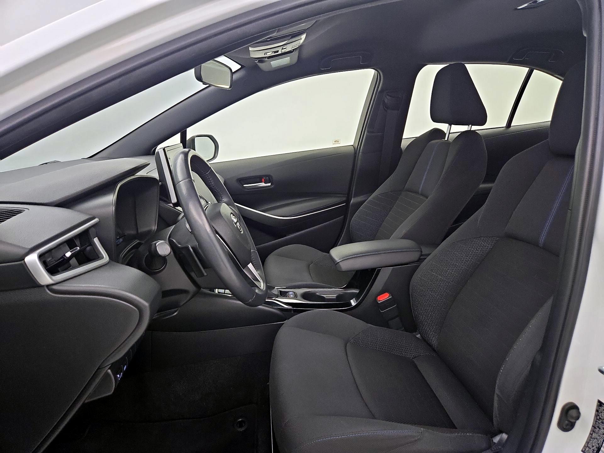 Thumbnail: 2020 Toyota Corolla - 11