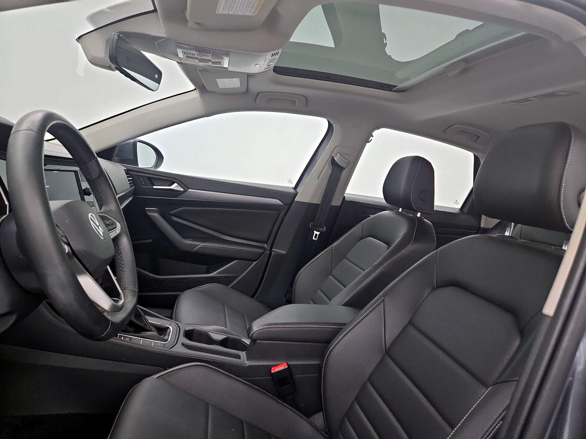 Thumbnail: 2022 Volkswagen Jetta - 19