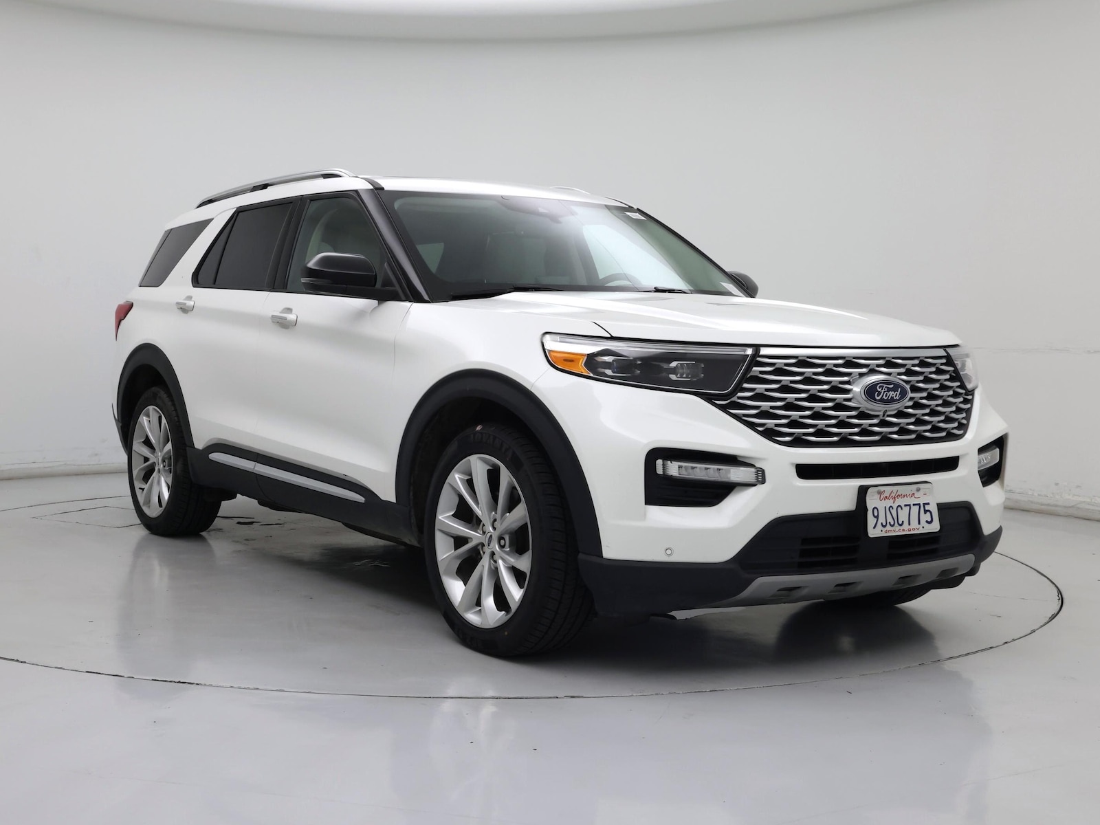 2023 Ford Explorer Platinum - Photo 2
