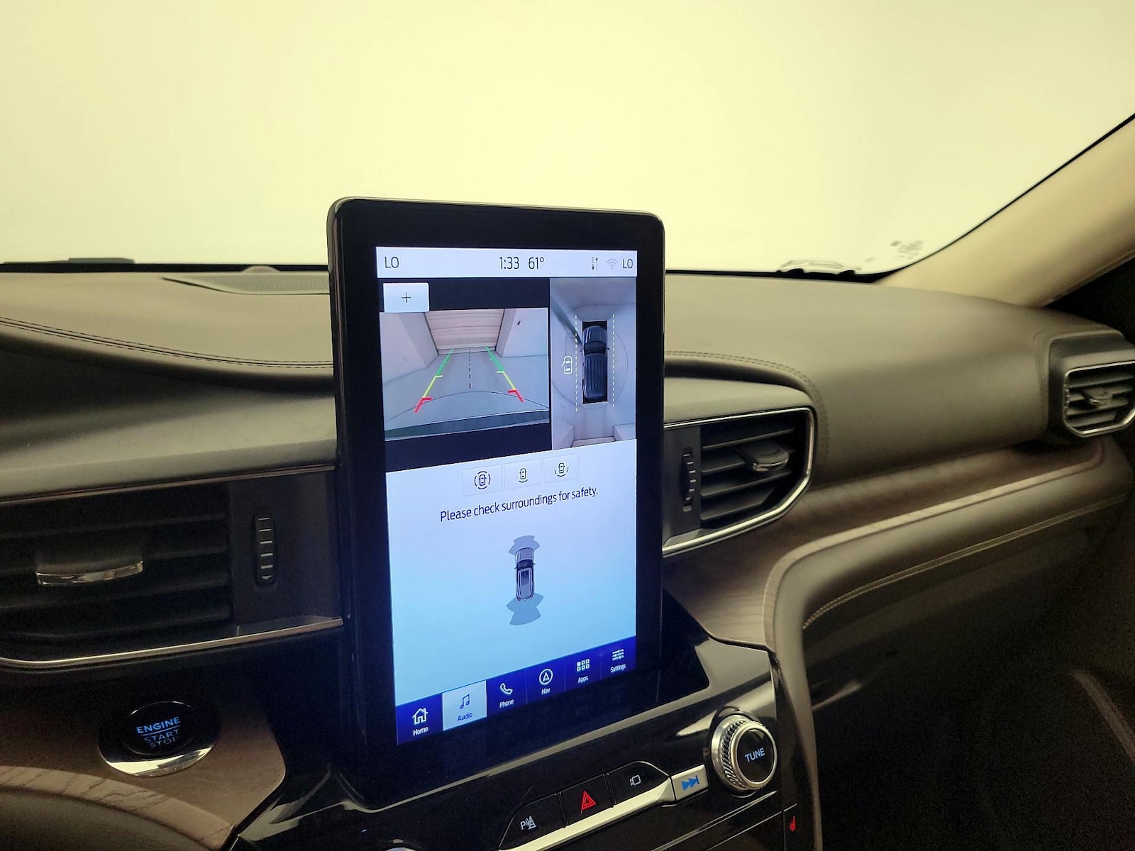 2023 Ford Explorer Platinum - Photo 16