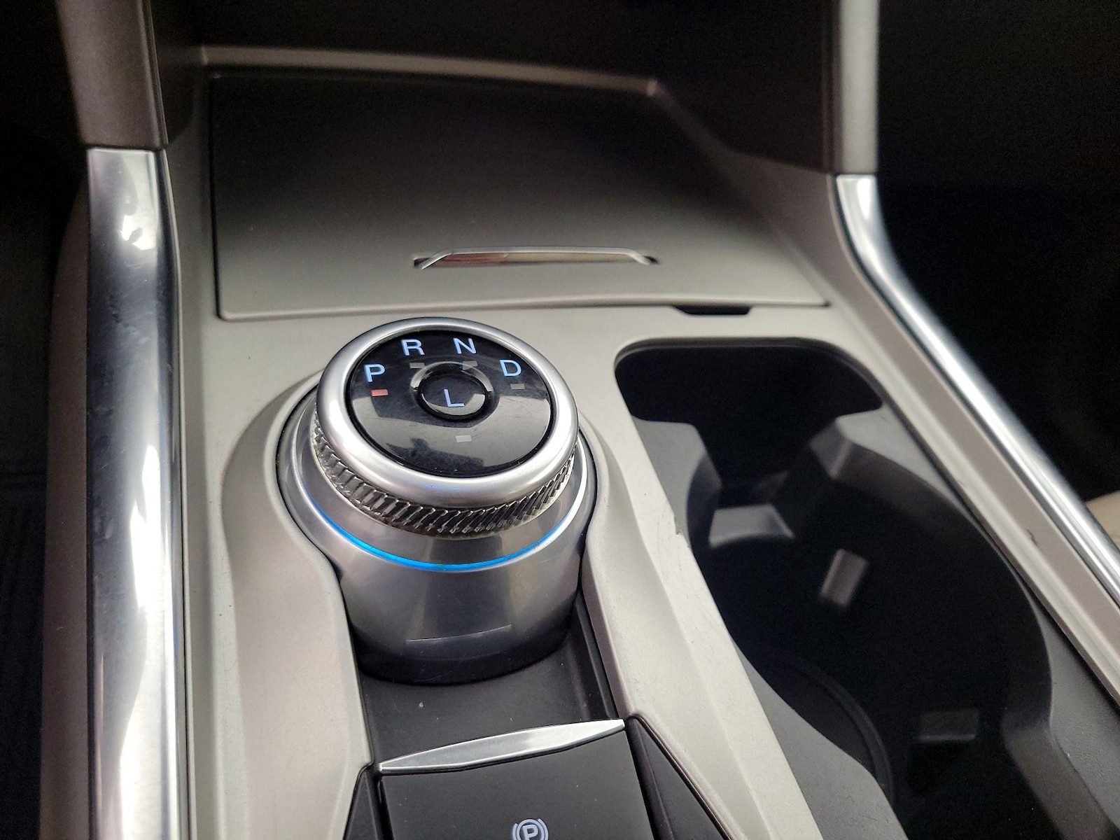 2023 Ford Explorer Platinum - Photo 19