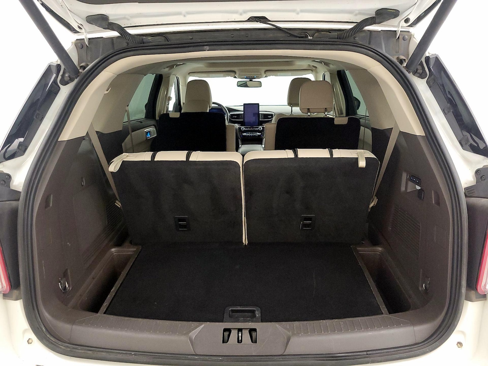 2023 Ford Explorer Platinum - Photo 22