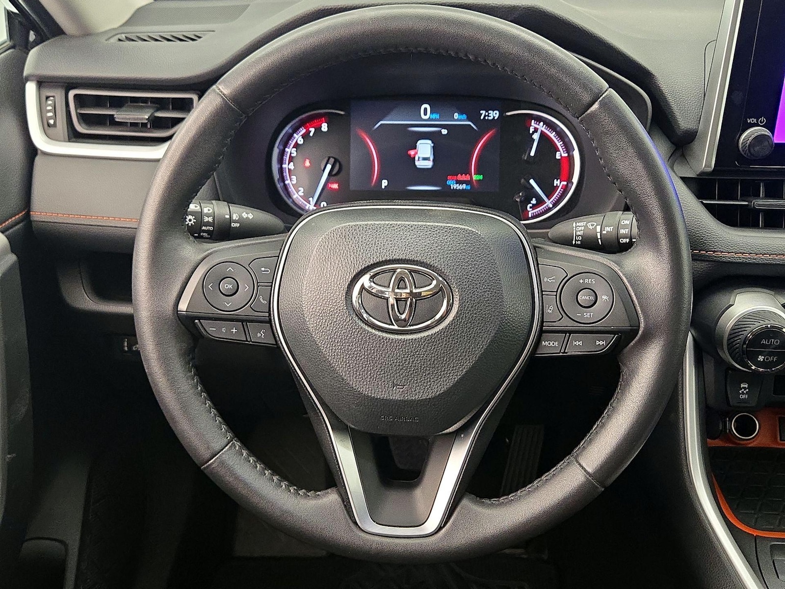 2024 Toyota RAV4 Adventure - Photo 9