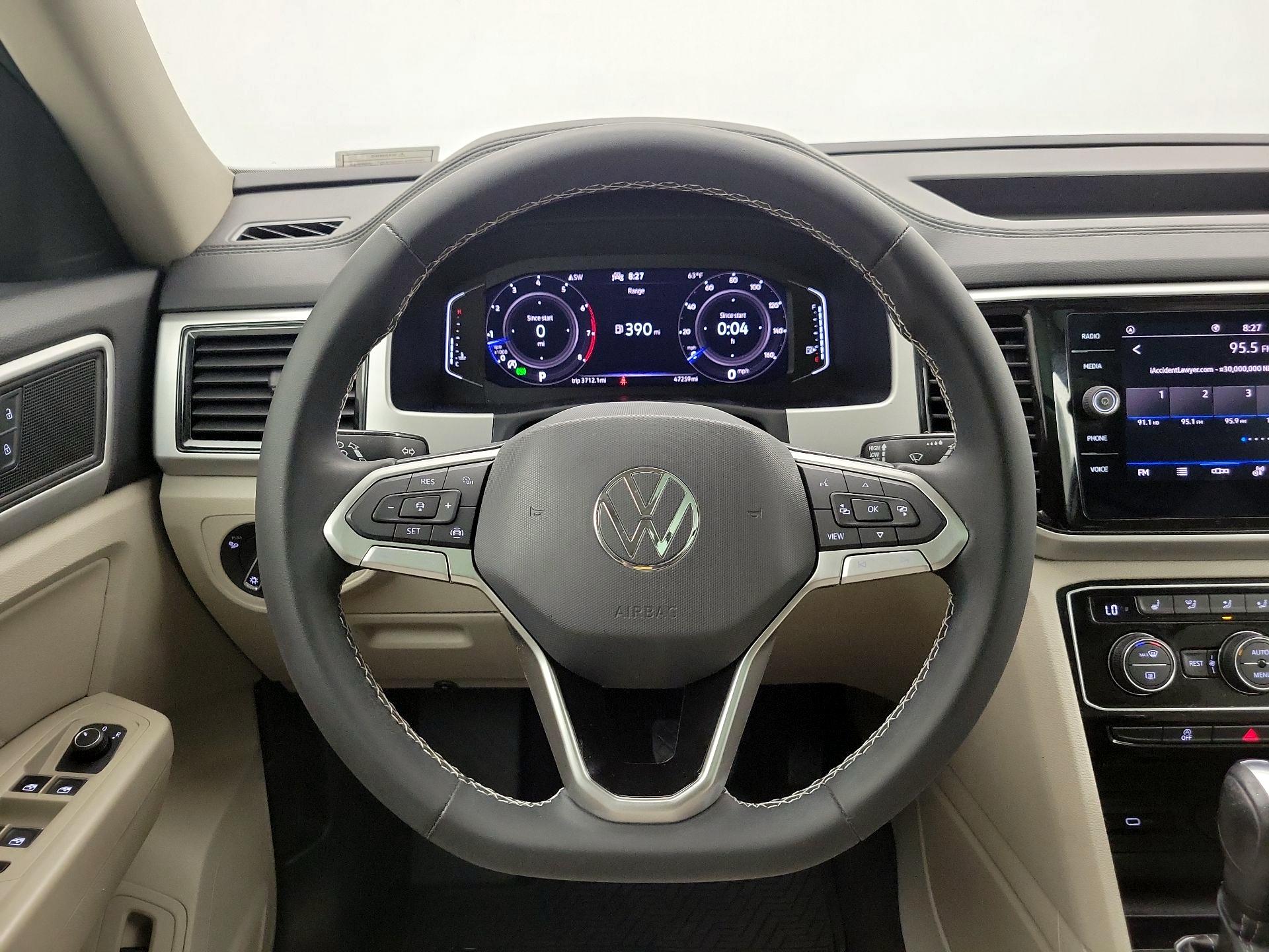 Thumbnail: 2022 Volkswagen Atlas - 10