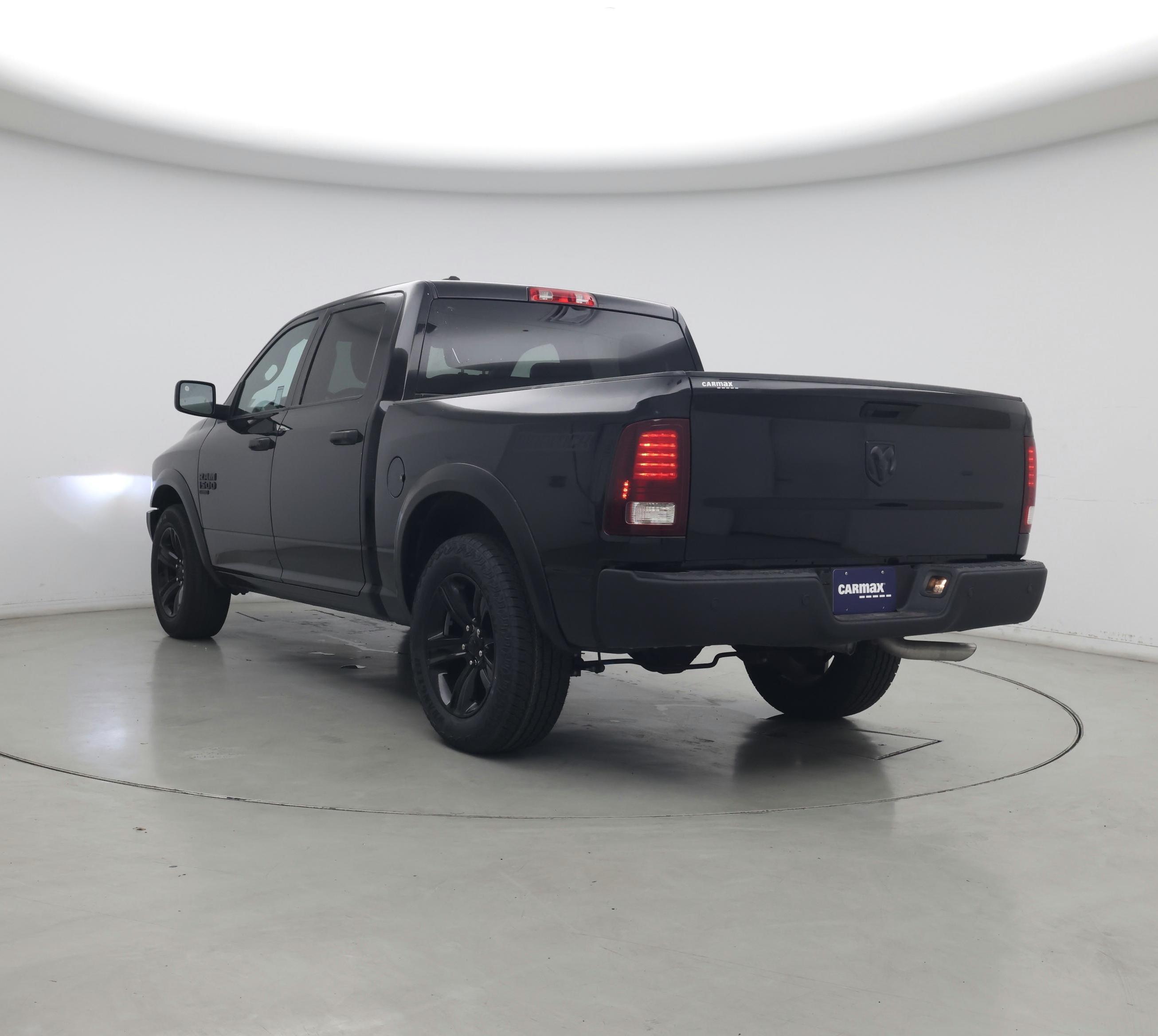 Thumbnail: 2024 RAM 1500 Classic - 2