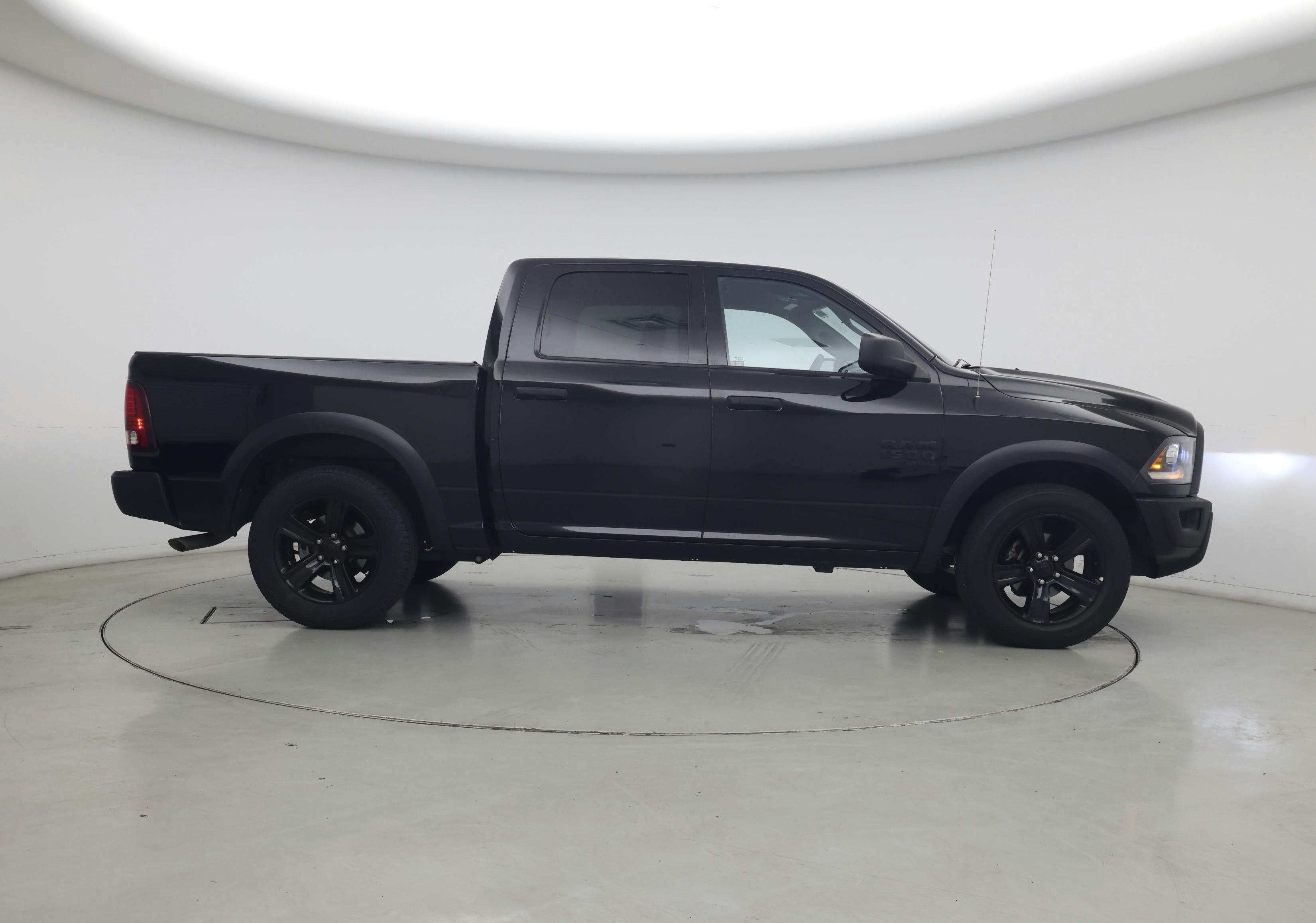 Thumbnail: 2024 RAM 1500 Classic - 7