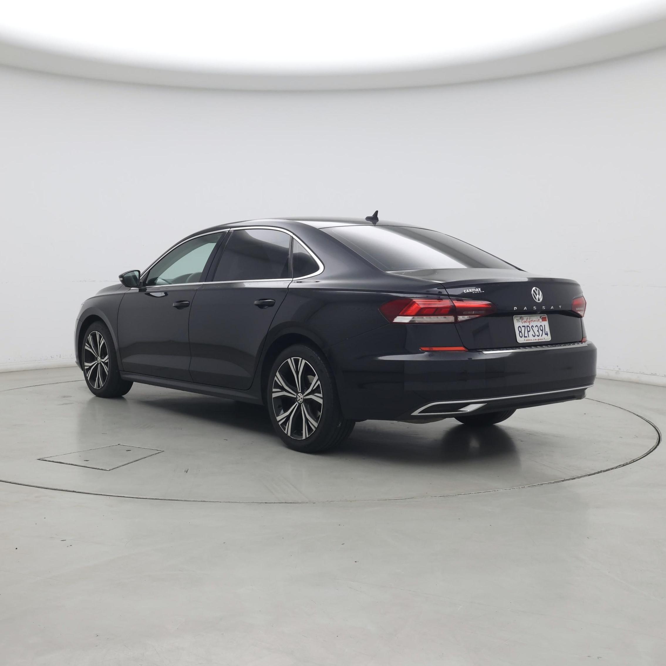 Thumbnail: 2022 Volkswagen Passat - 2