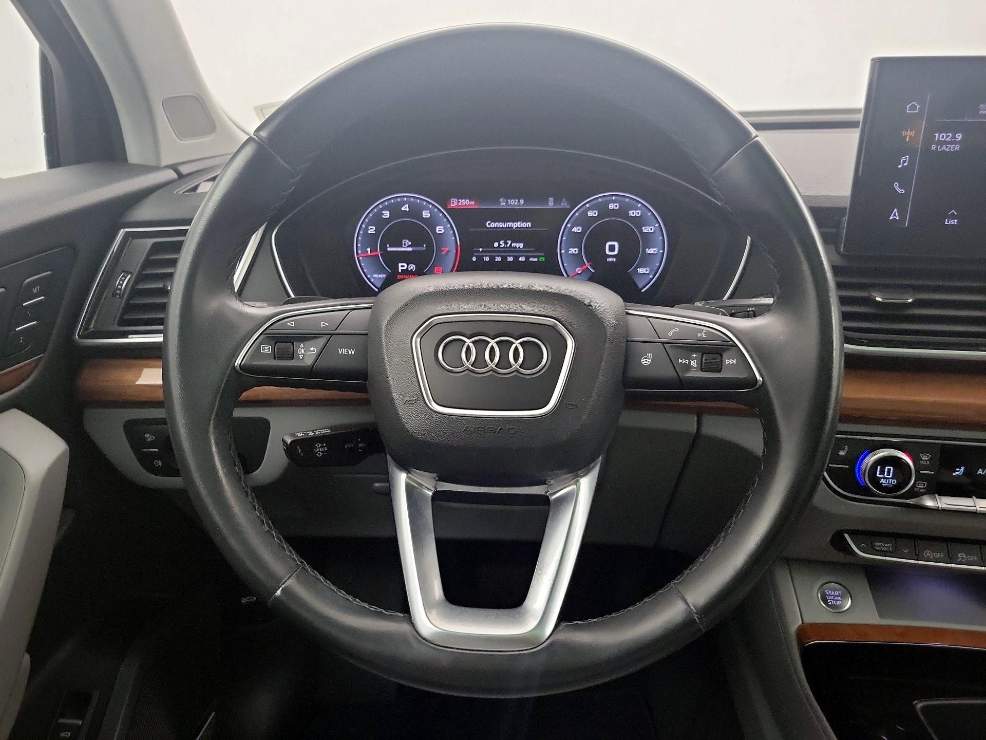 Thumbnail: 2022 Audi Q5 - 10