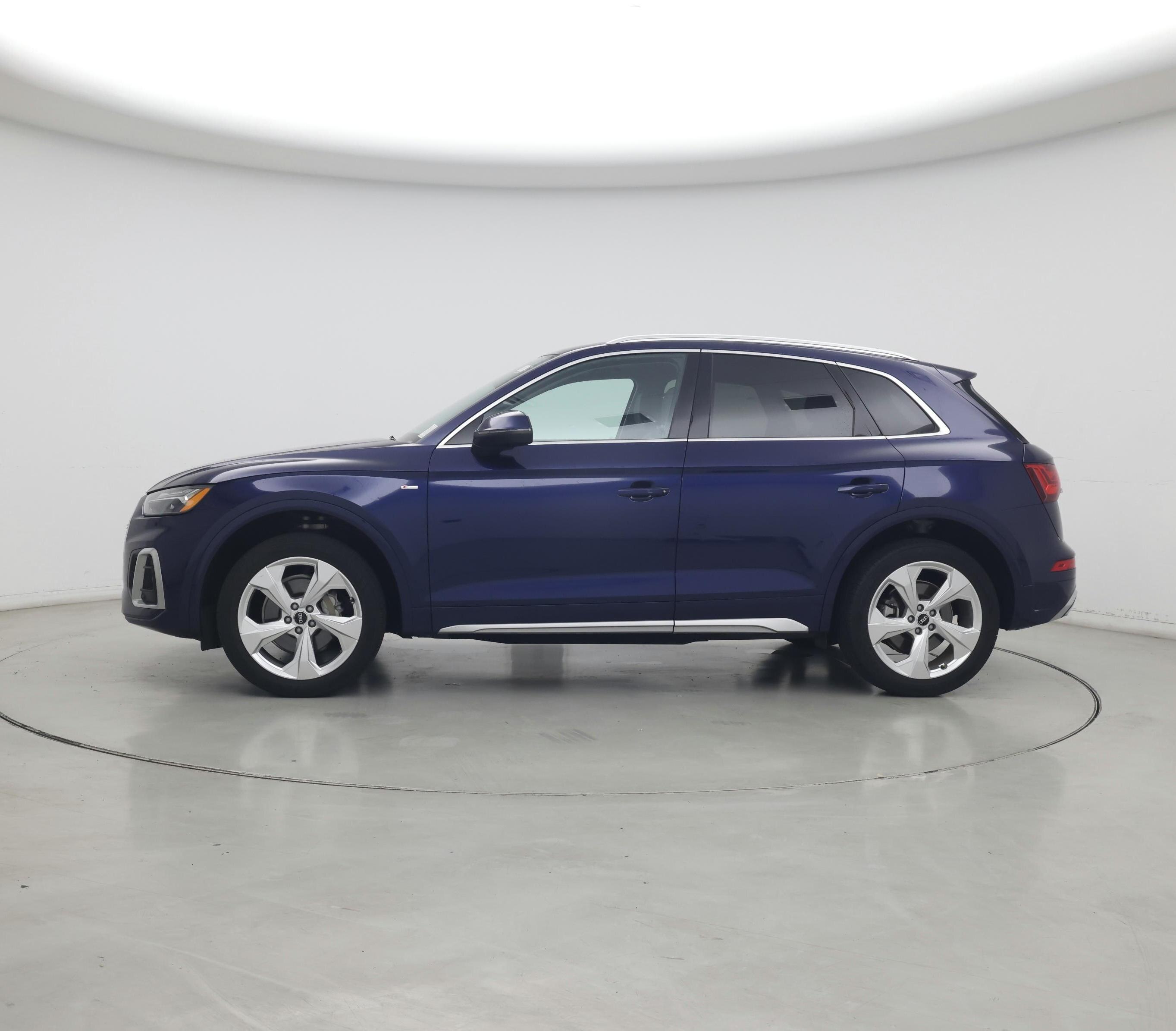 Thumbnail: 2022 Audi Q5 - 3