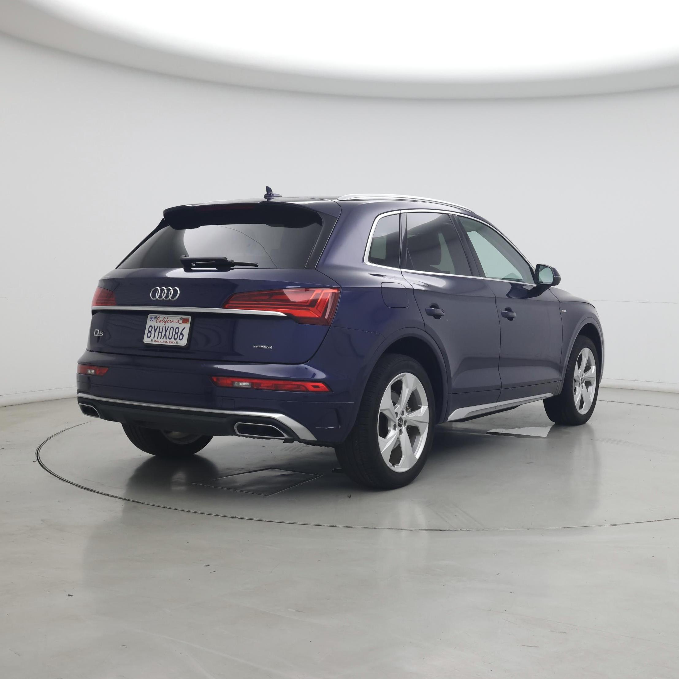 Thumbnail: 2022 Audi Q5 - 8