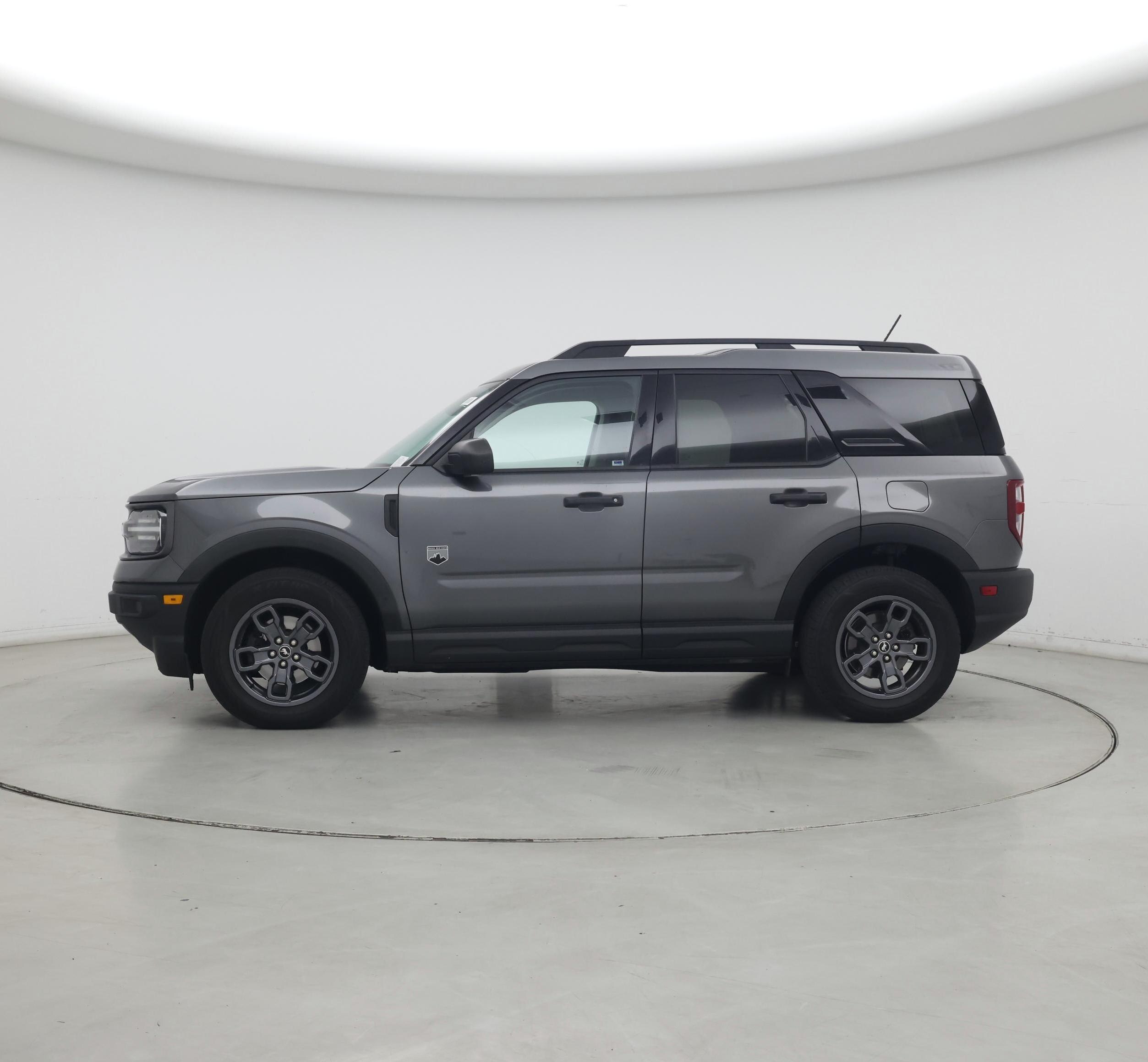 Thumbnail: 2022 Ford Bronco Sport - 3