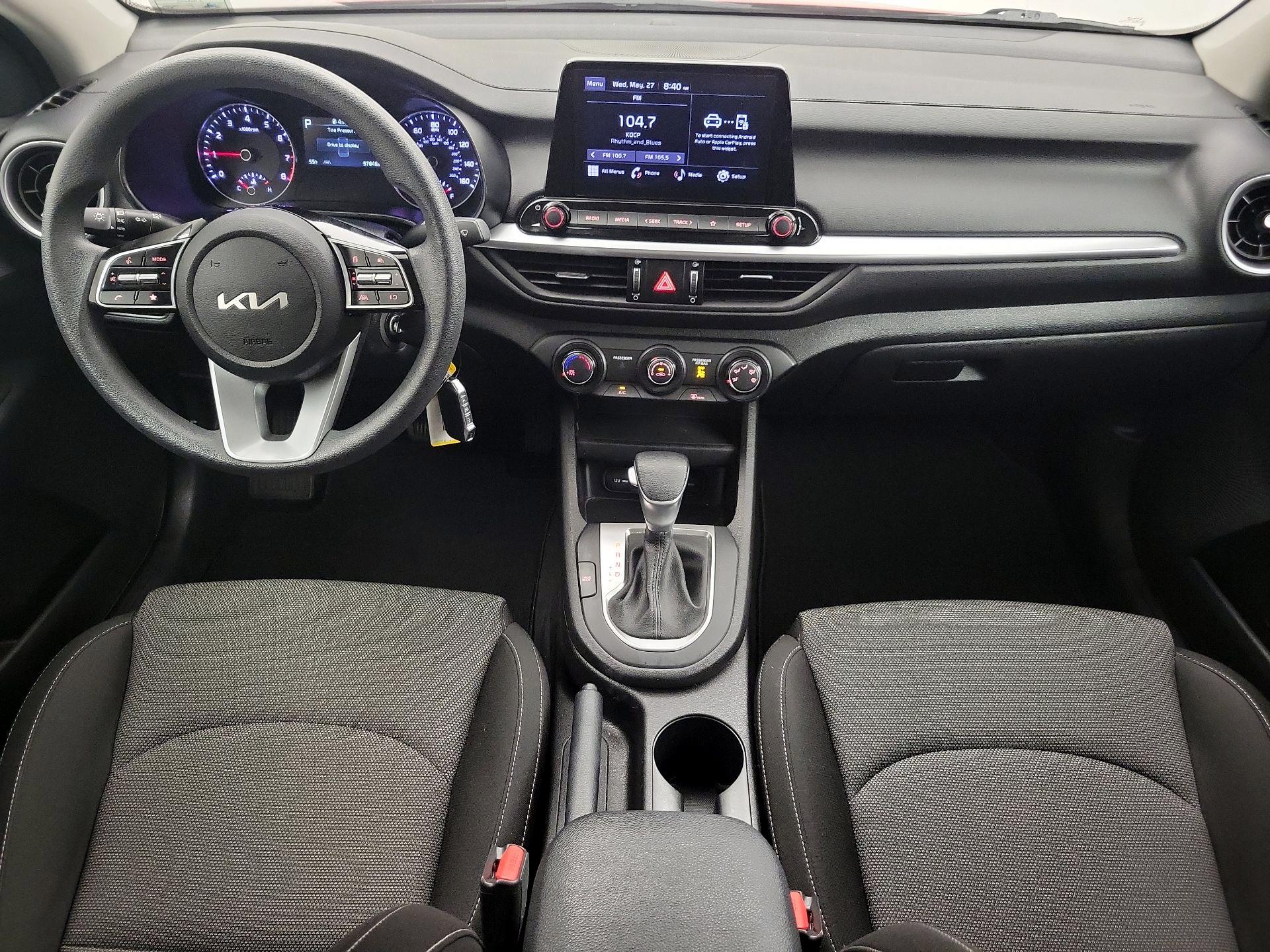 Thumbnail: 2023 Kia Forte - 9