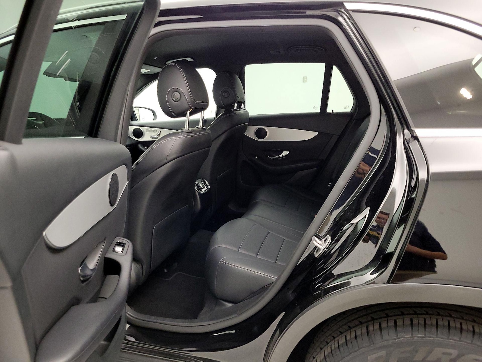 2022 Mercedes-Benz GLC GLC300 - Photo 19