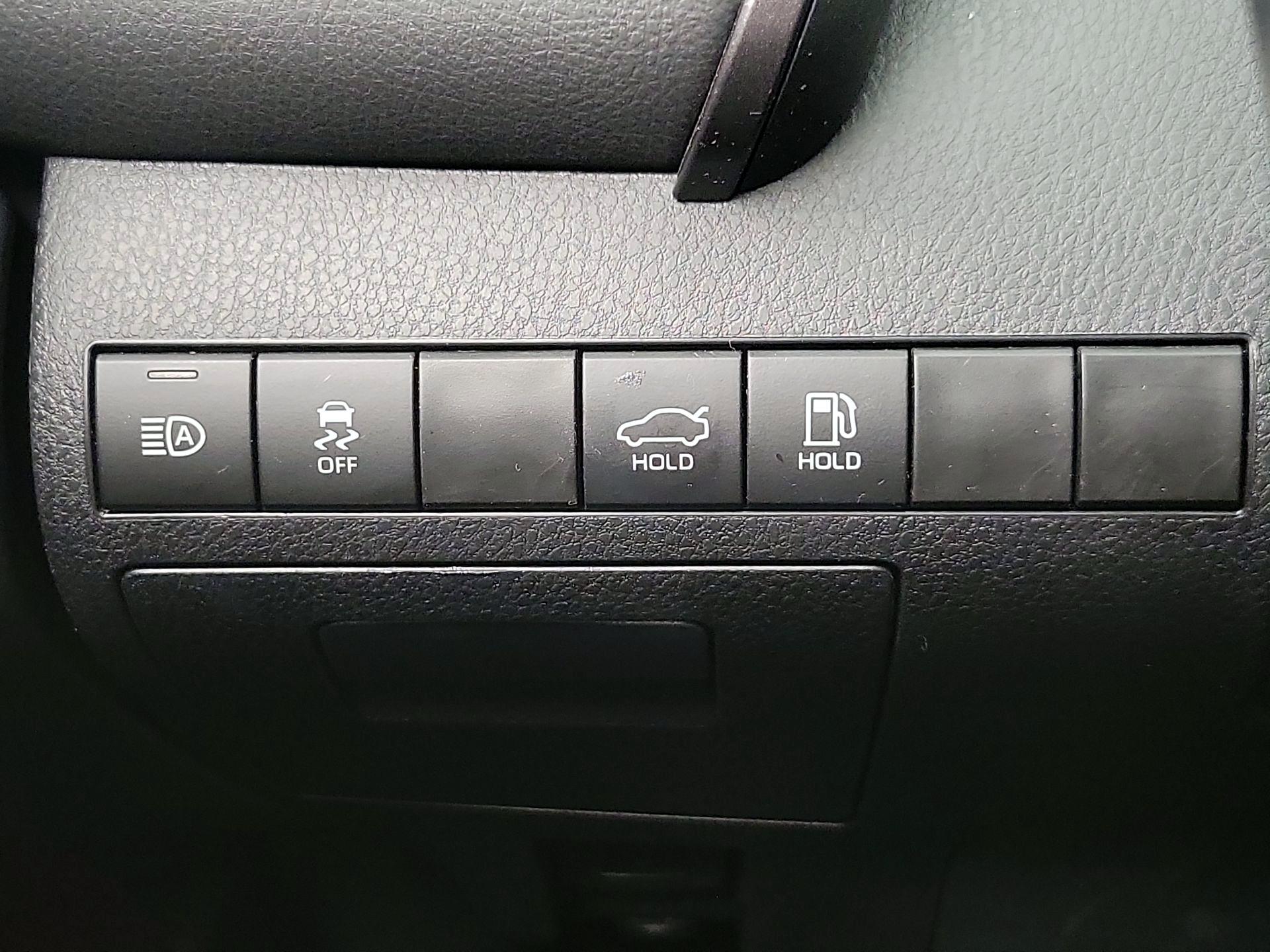 Thumbnail: 2024 Toyota Camry - 13