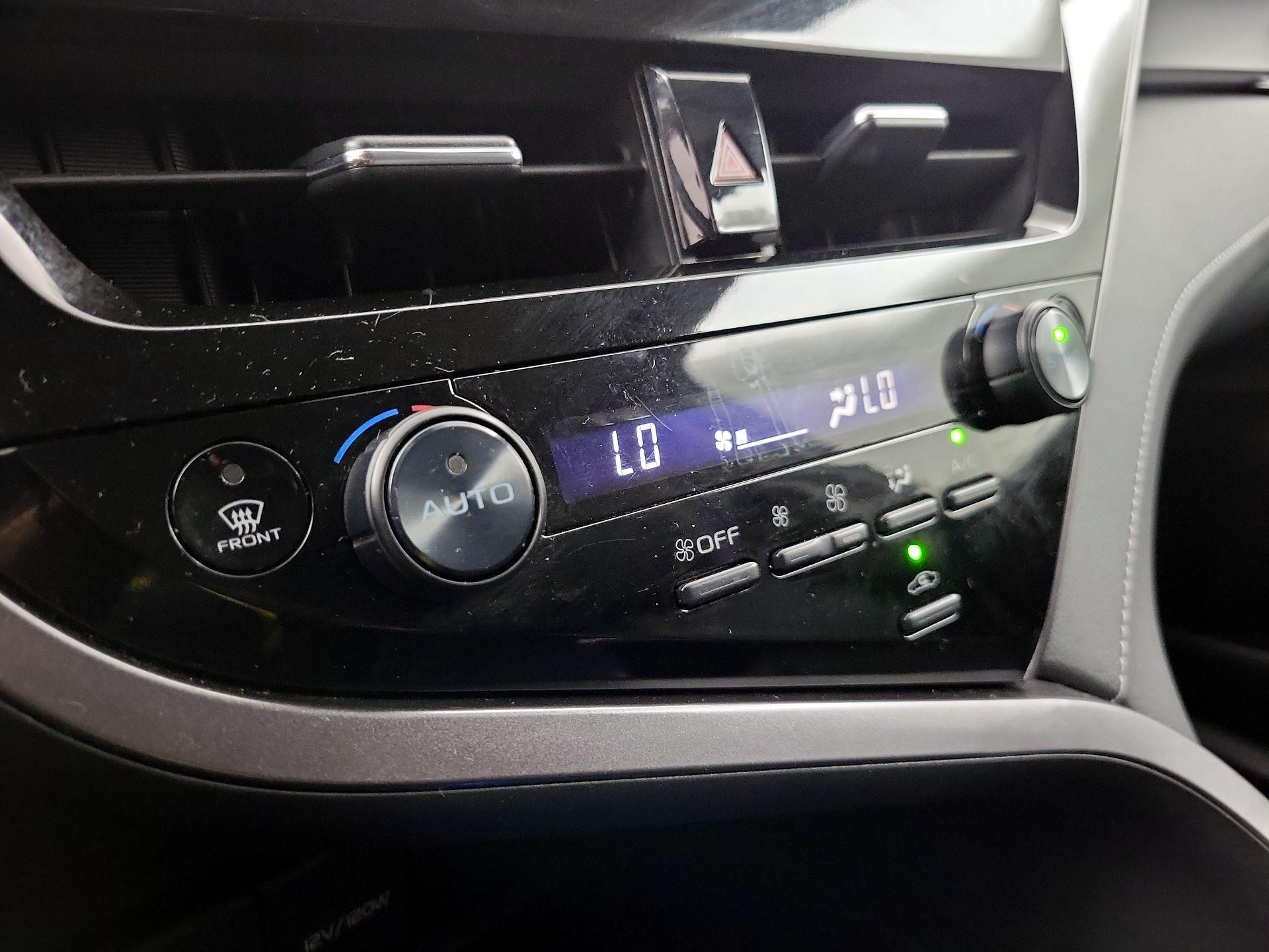 Thumbnail: 2024 Toyota Camry - 16