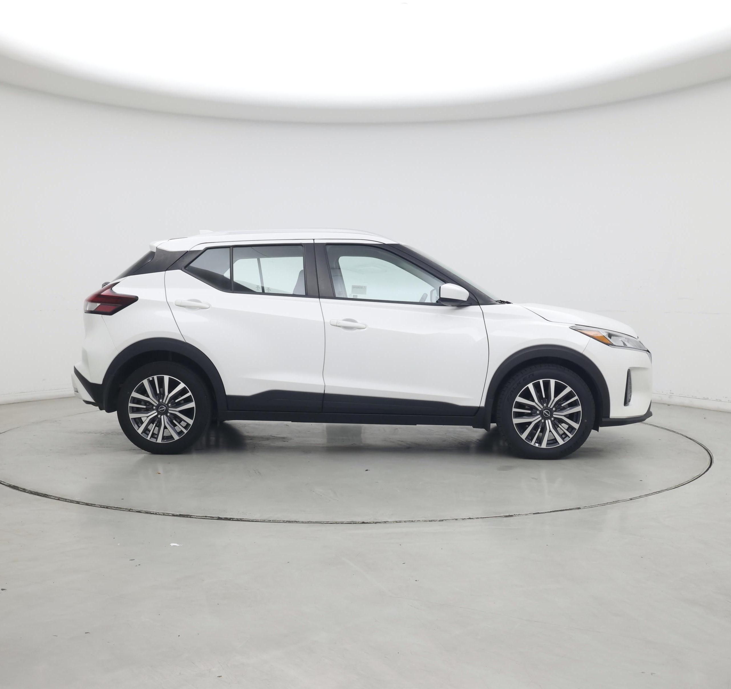 Thumbnail: 2022 Nissan Kicks - 7