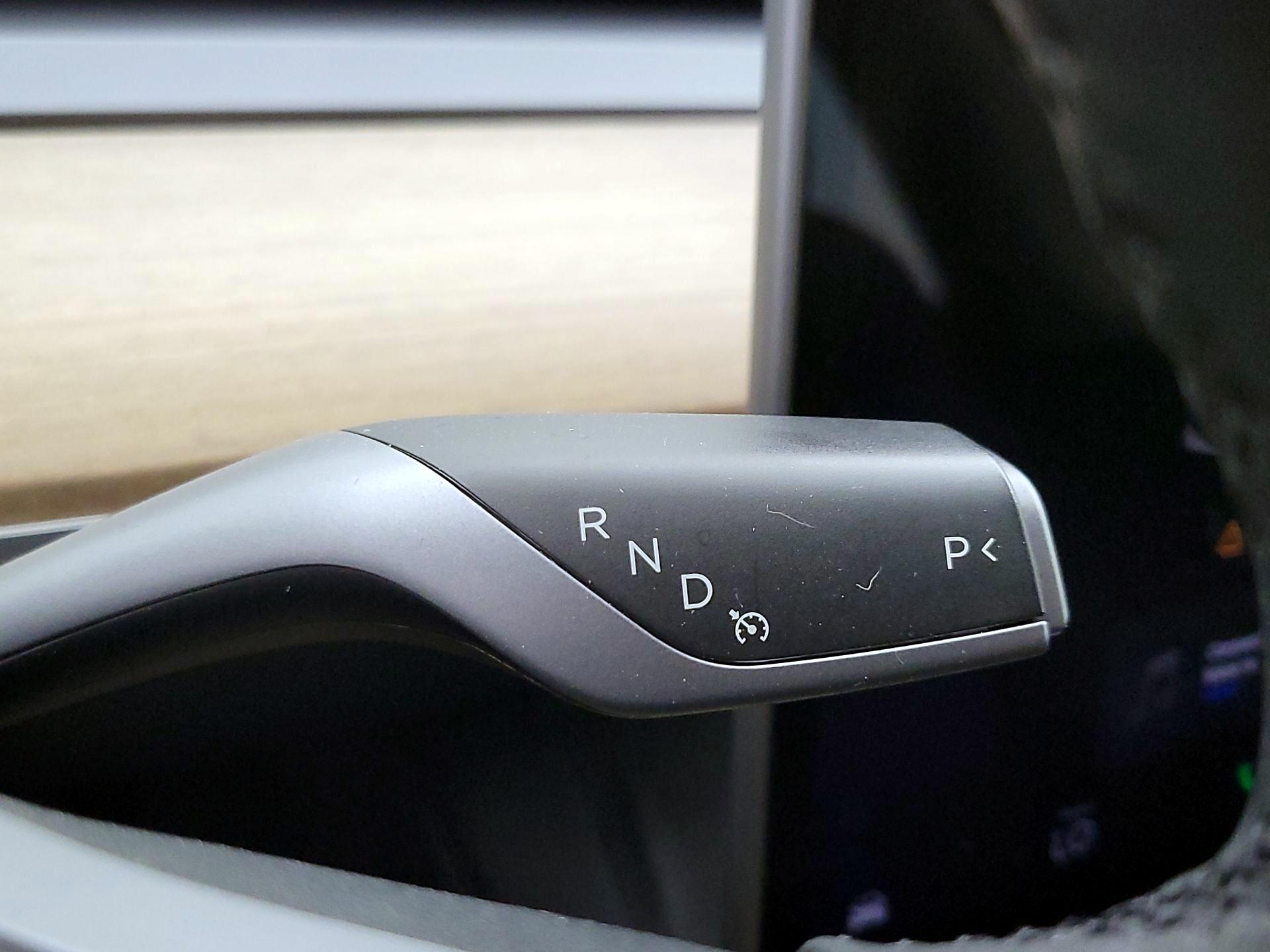 Thumbnail: 2023 Tesla Model 3 - 17