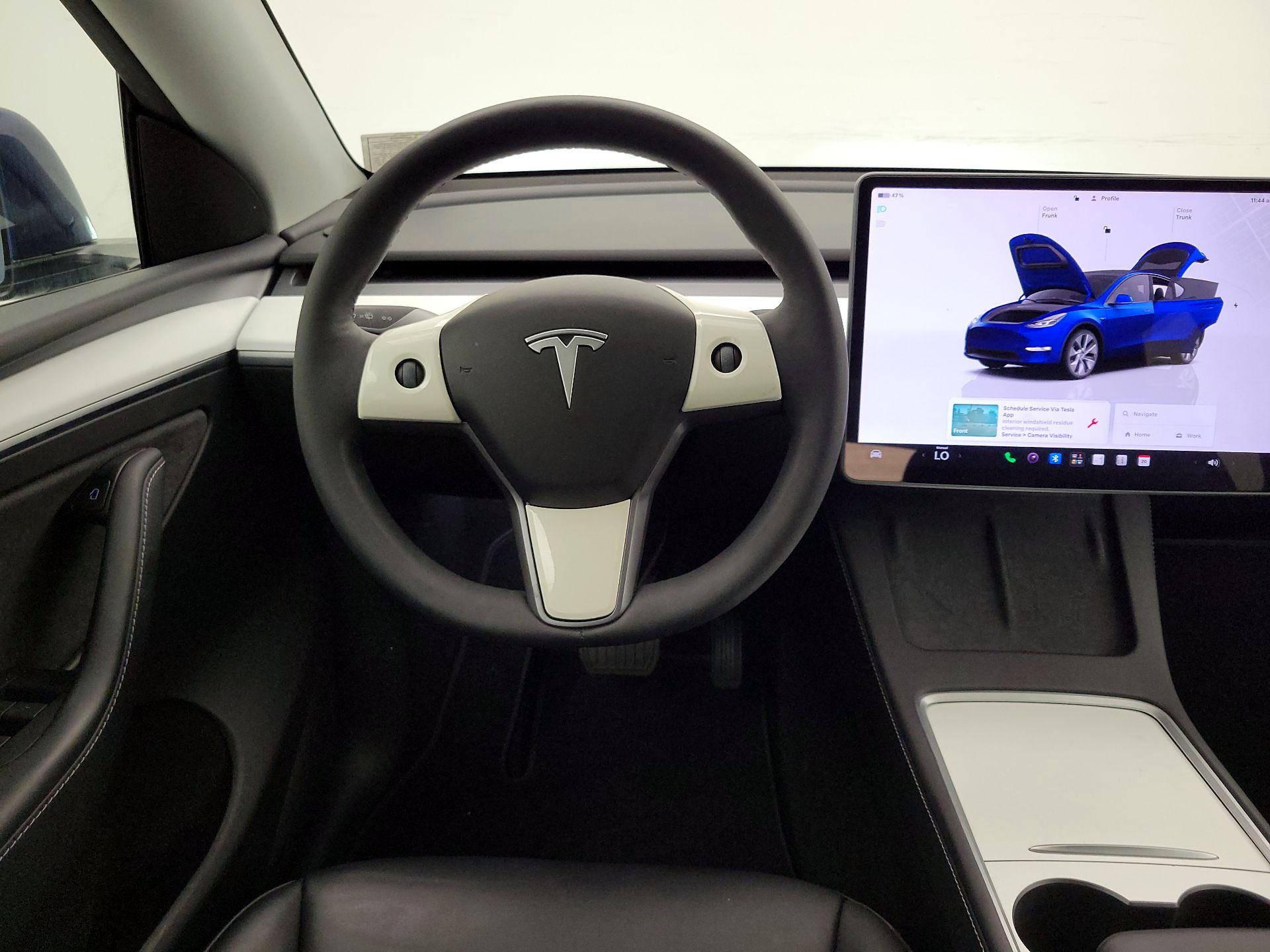 Thumbnail: 2024 Tesla Model Y - 10