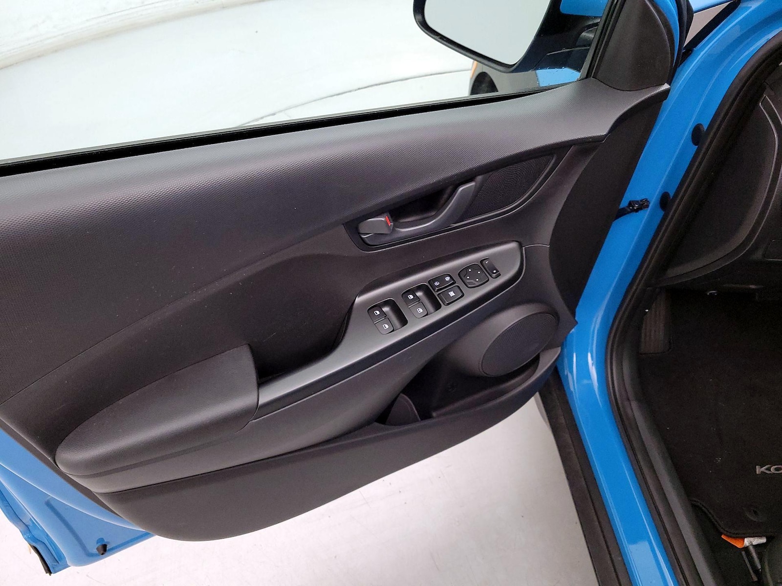 2023 Hyundai Kona SEL - Photo 13