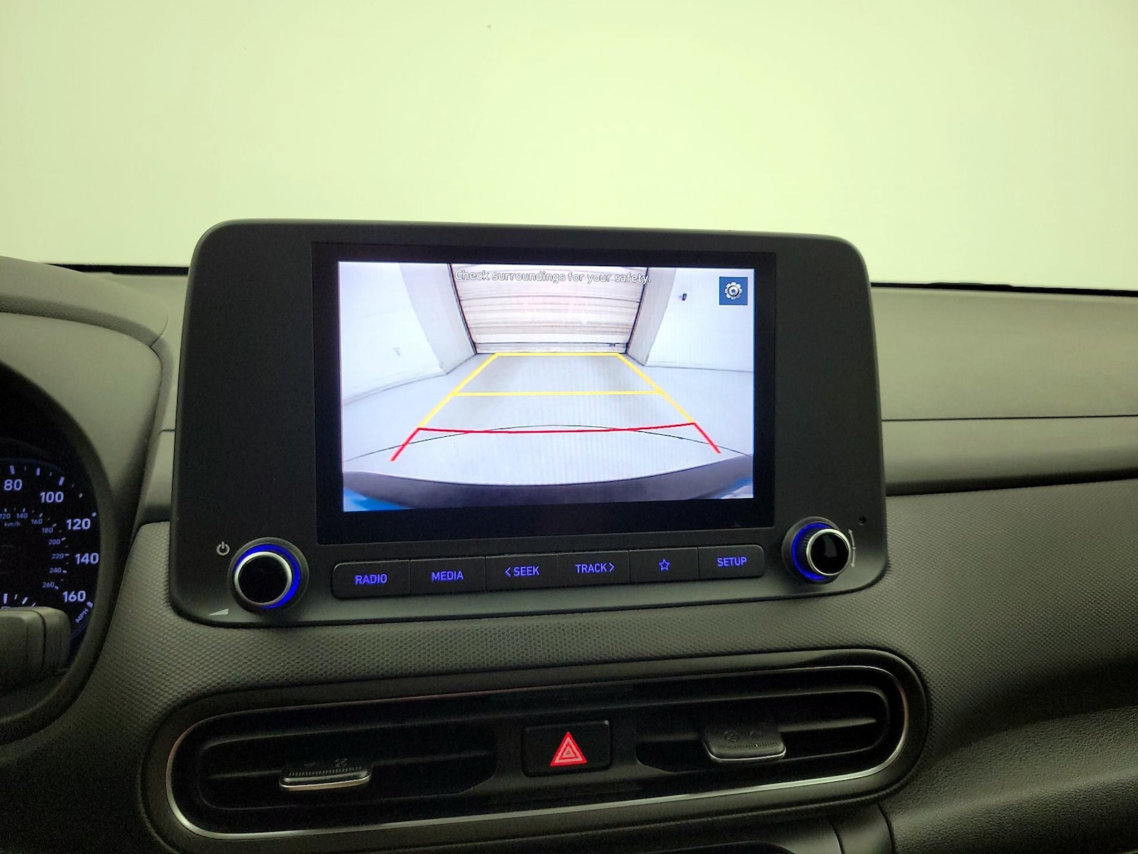 2023 Hyundai Kona SEL - Photo 15