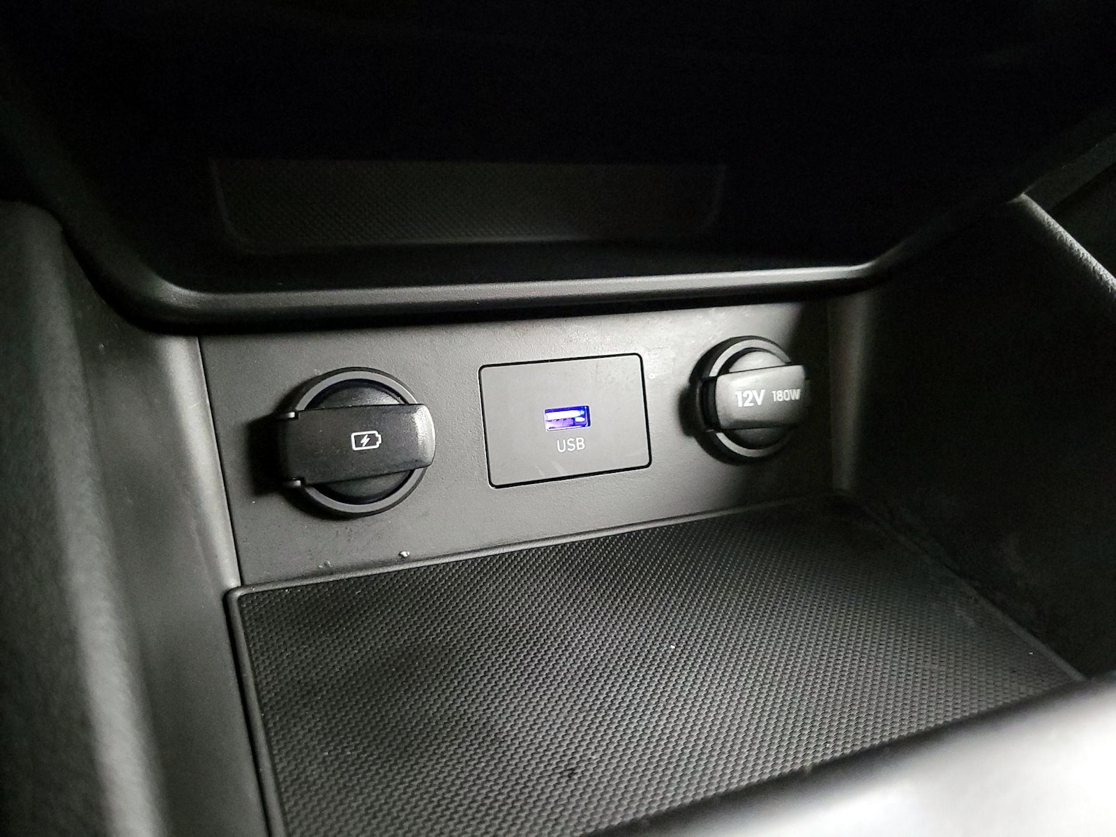 2023 Hyundai Kona SEL - Photo 19