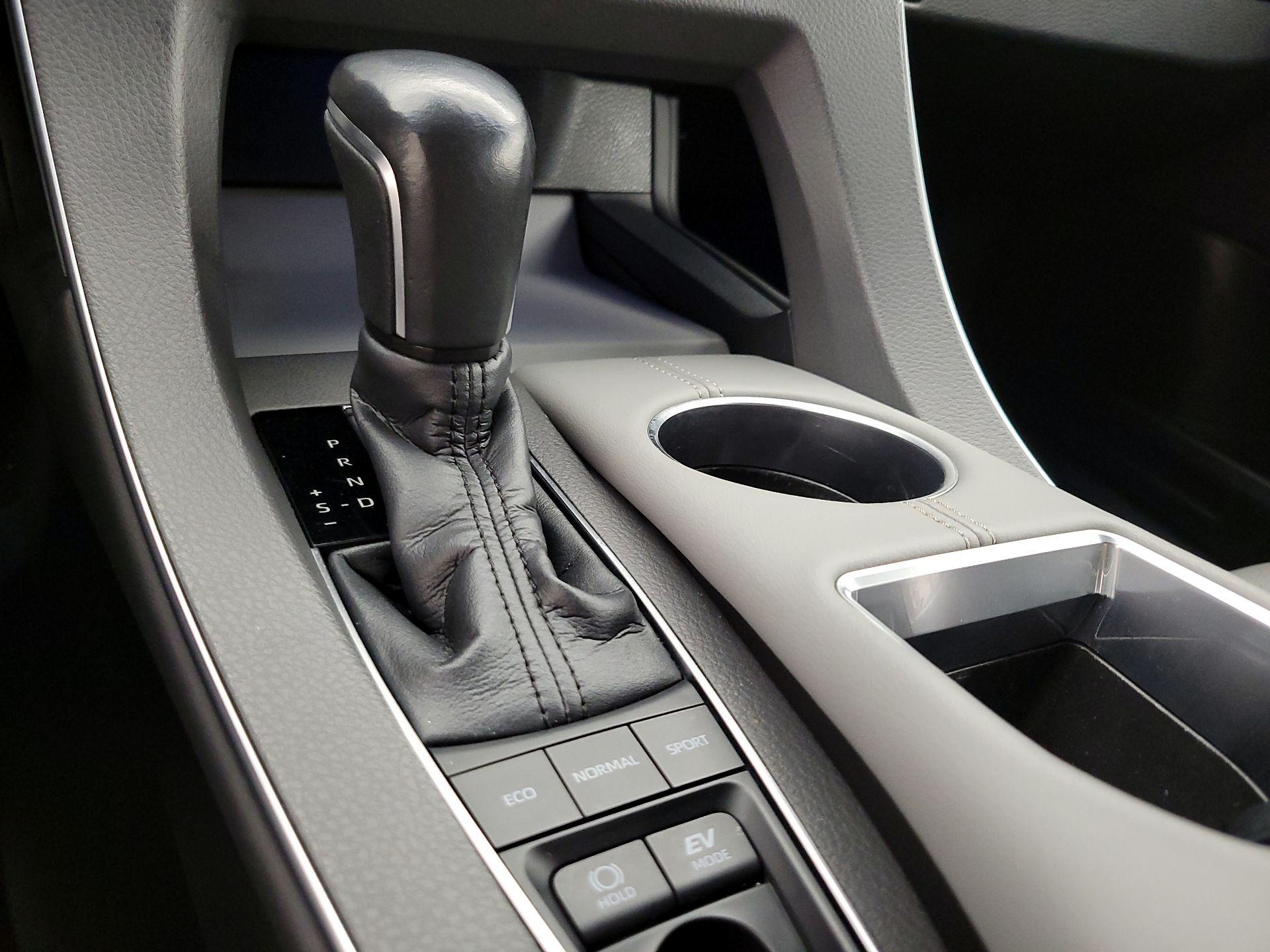 Thumbnail: 2020 Toyota Avalon - 17