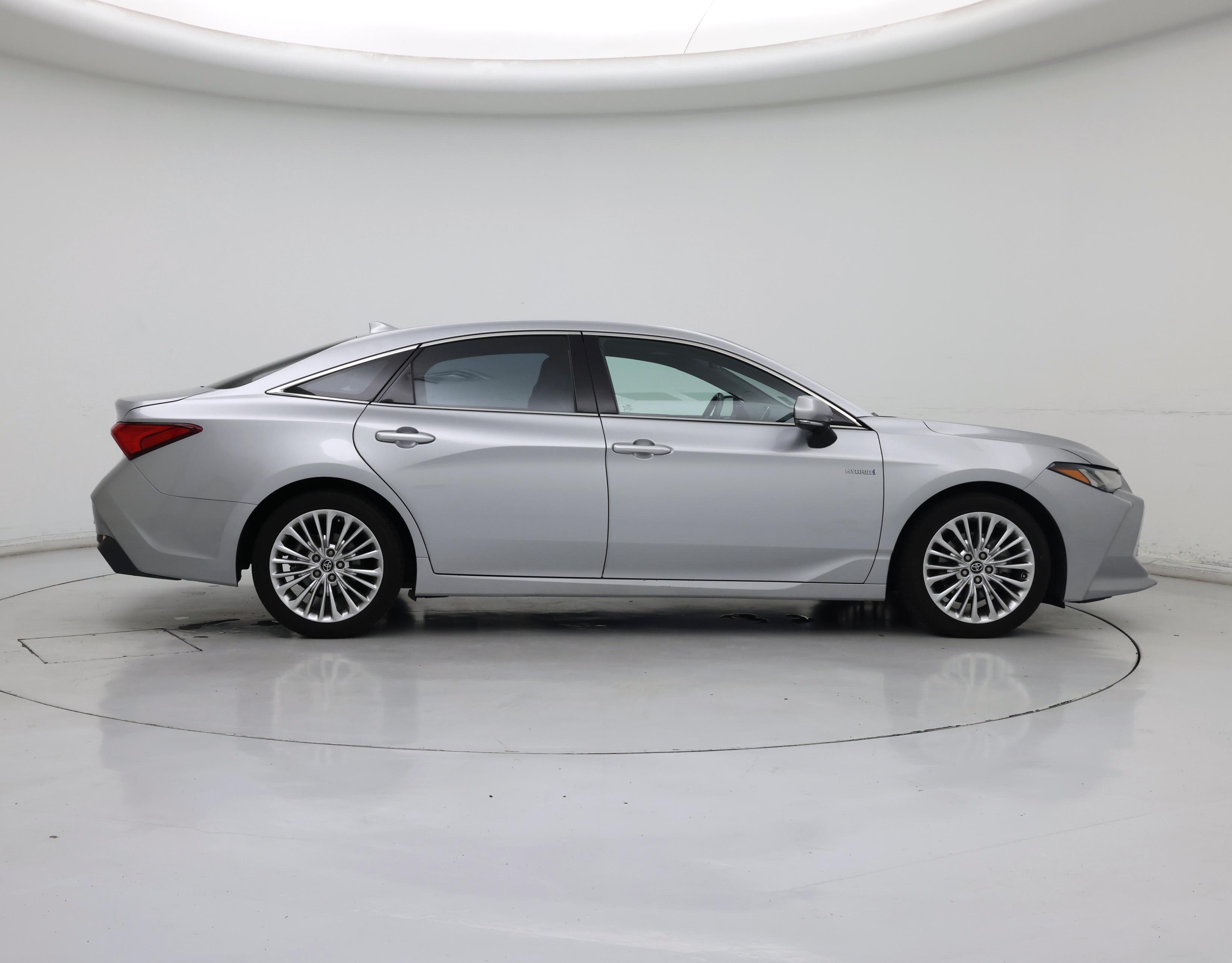 Thumbnail: 2020 Toyota Avalon - 7
