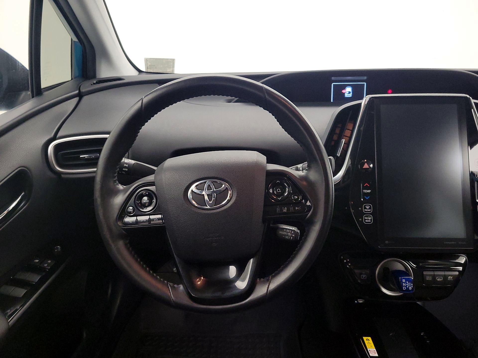 Thumbnail: 2021 Toyota Prius Prime - 10