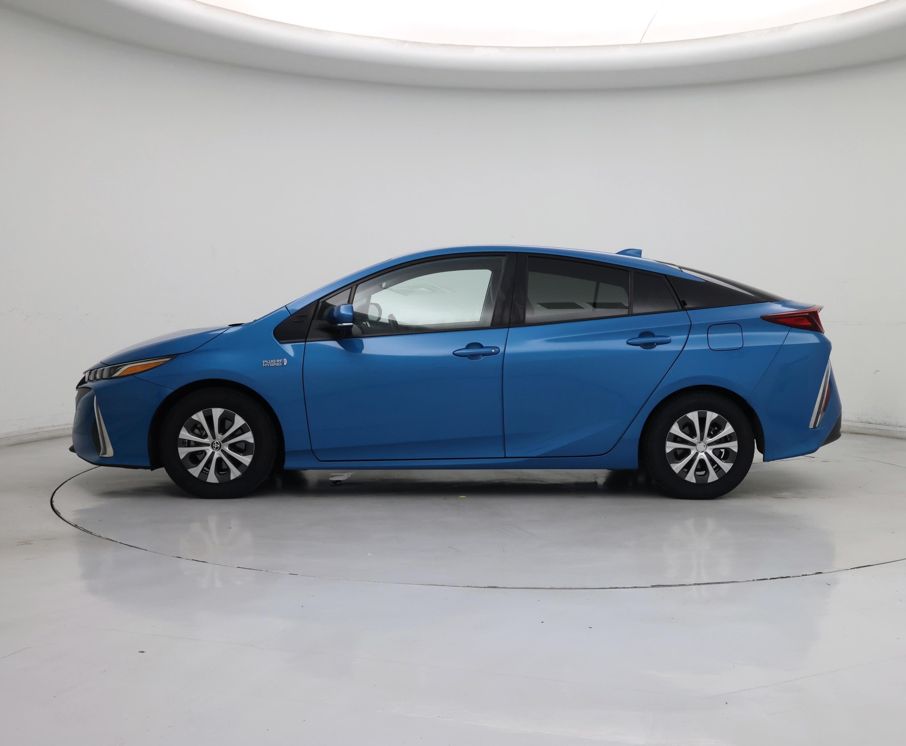 Thumbnail: 2021 Toyota Prius Prime - 3