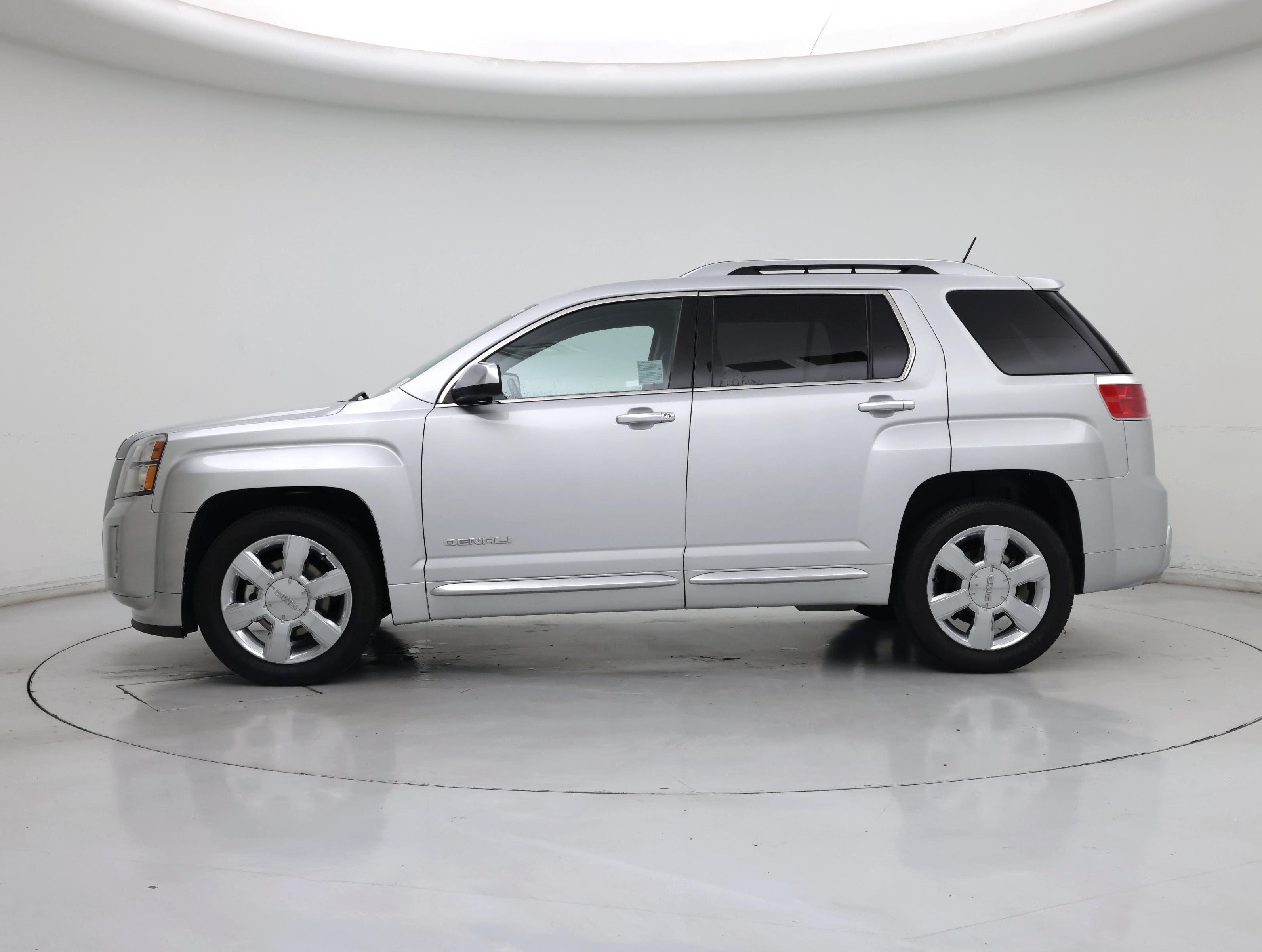 Thumbnail: 2015 GMC Terrain - 3