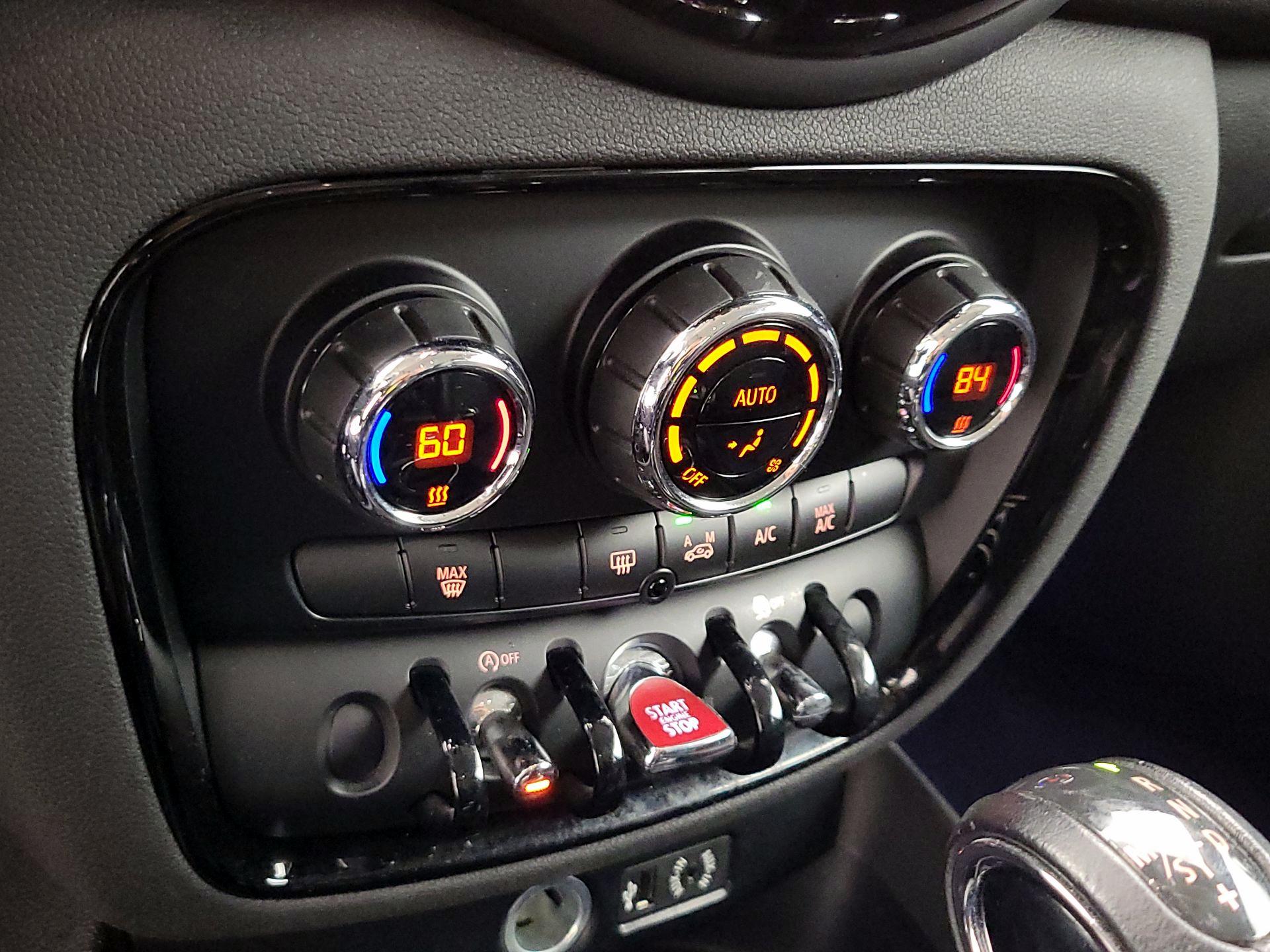 Thumbnail: 2017 MINI Cooper Clubman - 16