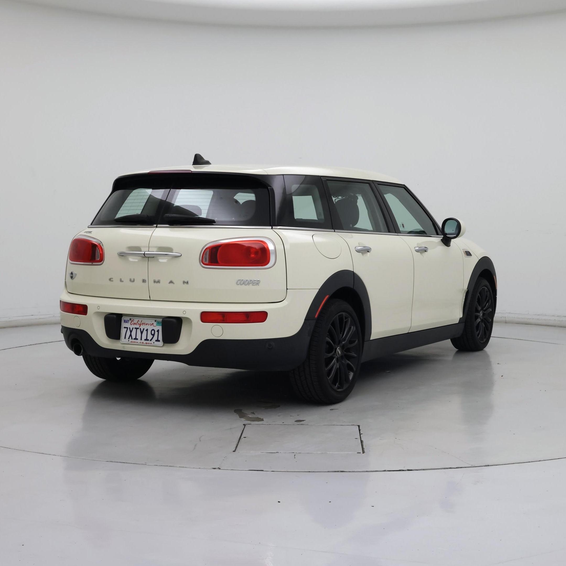 Thumbnail: 2017 MINI Cooper Clubman - 8