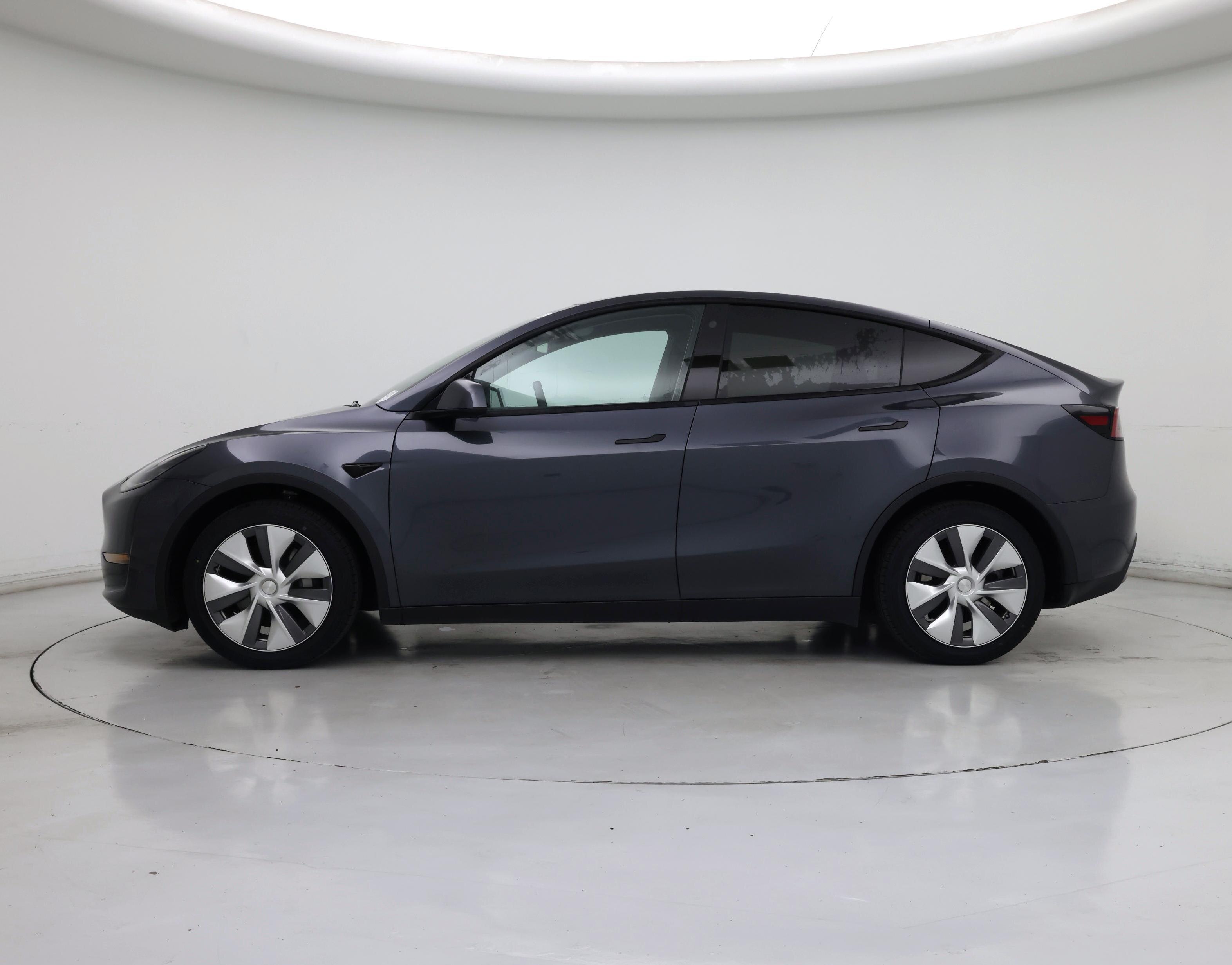 Thumbnail: 2023 Tesla Model Y - 3