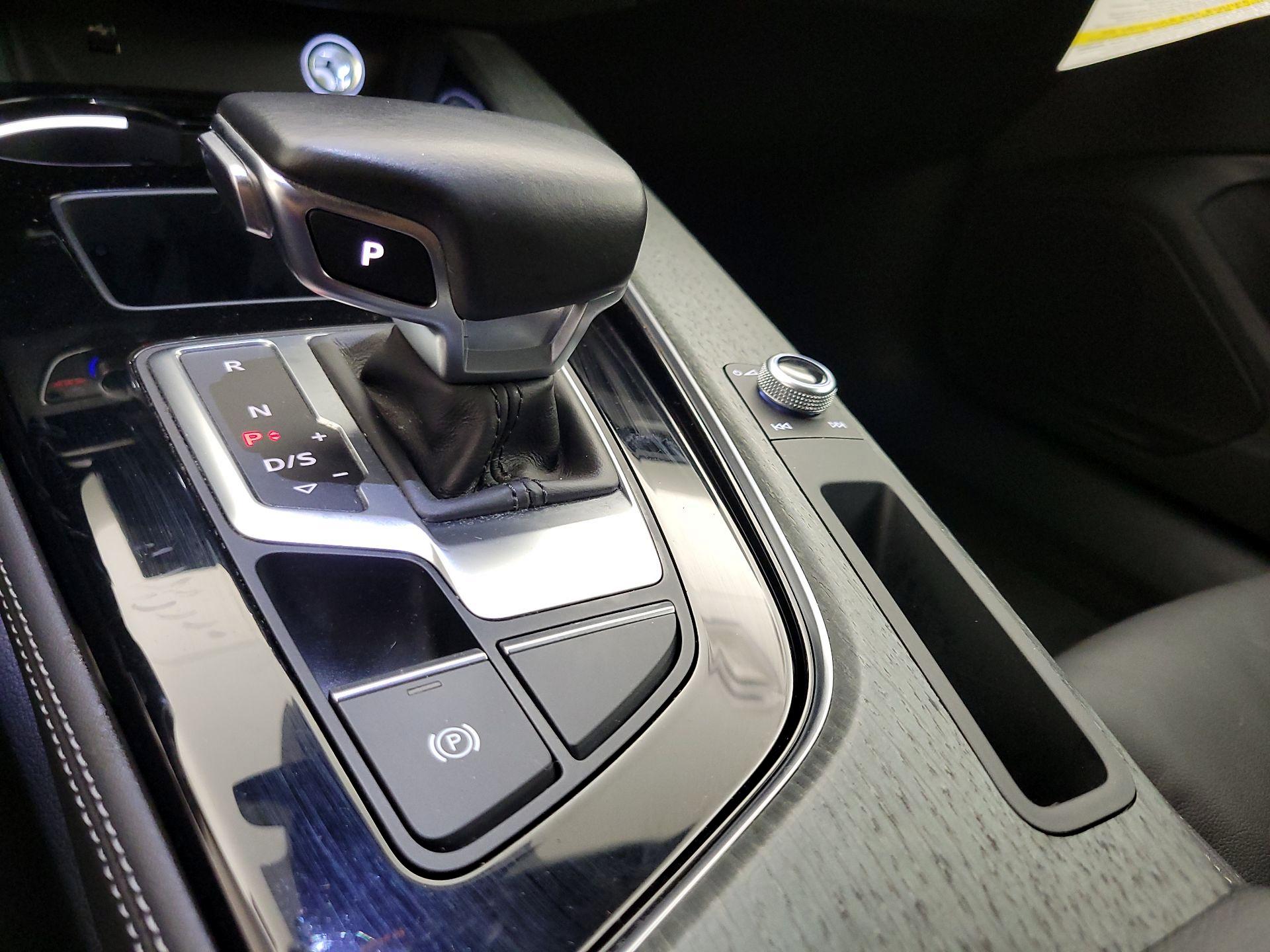 Thumbnail: 2020 Audi A5 - 17