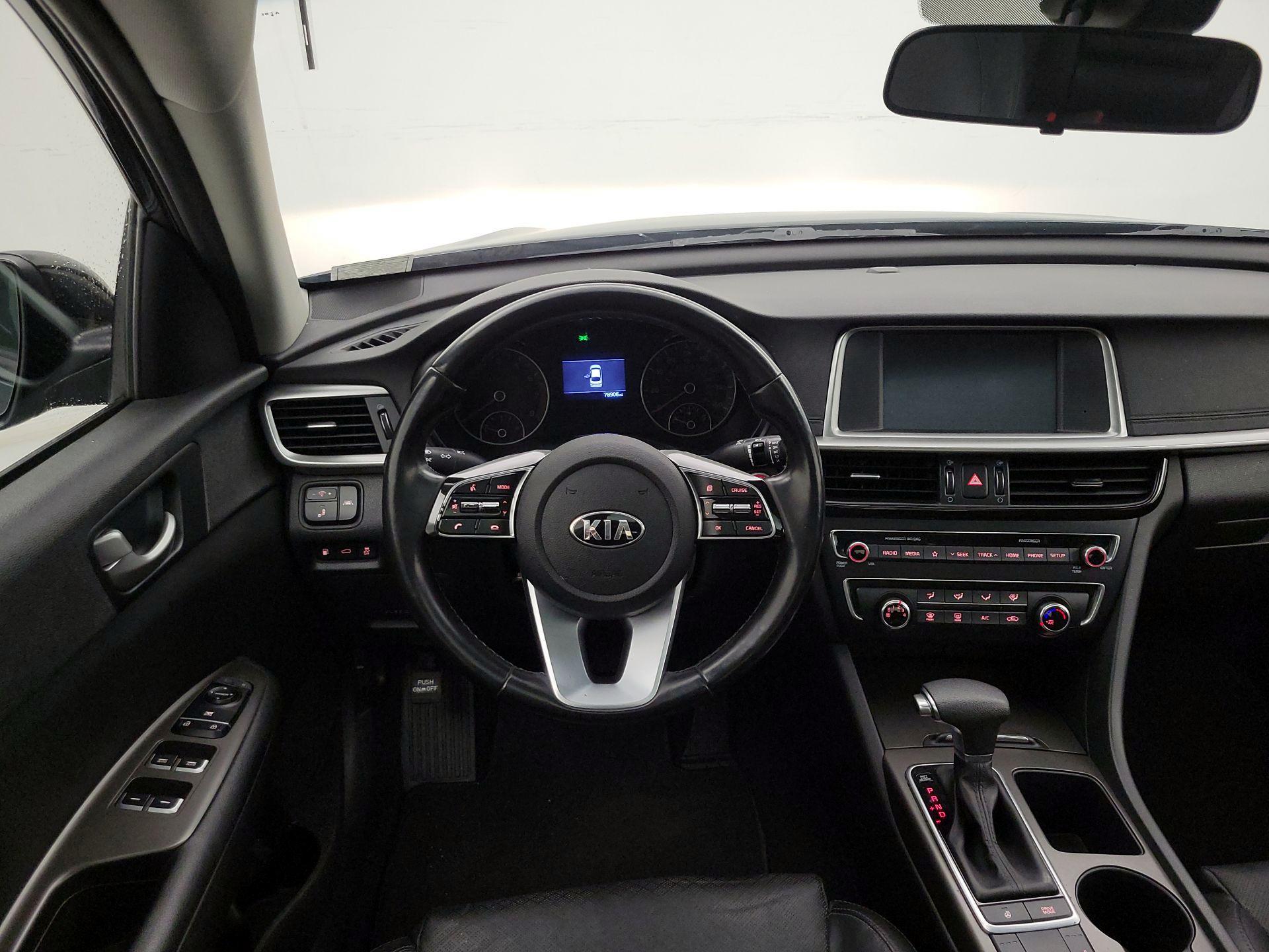 Thumbnail: 2020 Kia Optima - 10