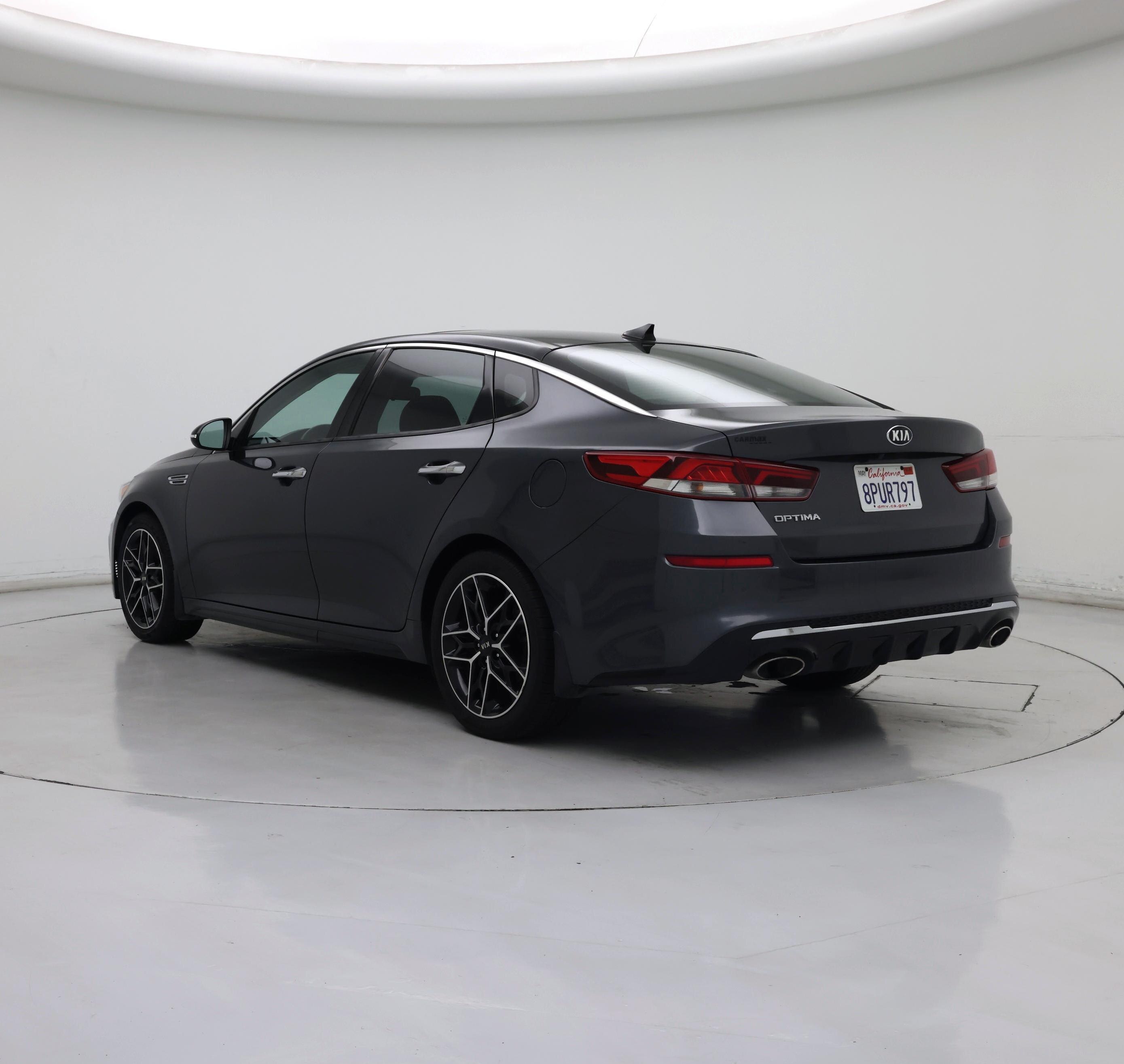 Thumbnail: 2020 Kia Optima - 2
