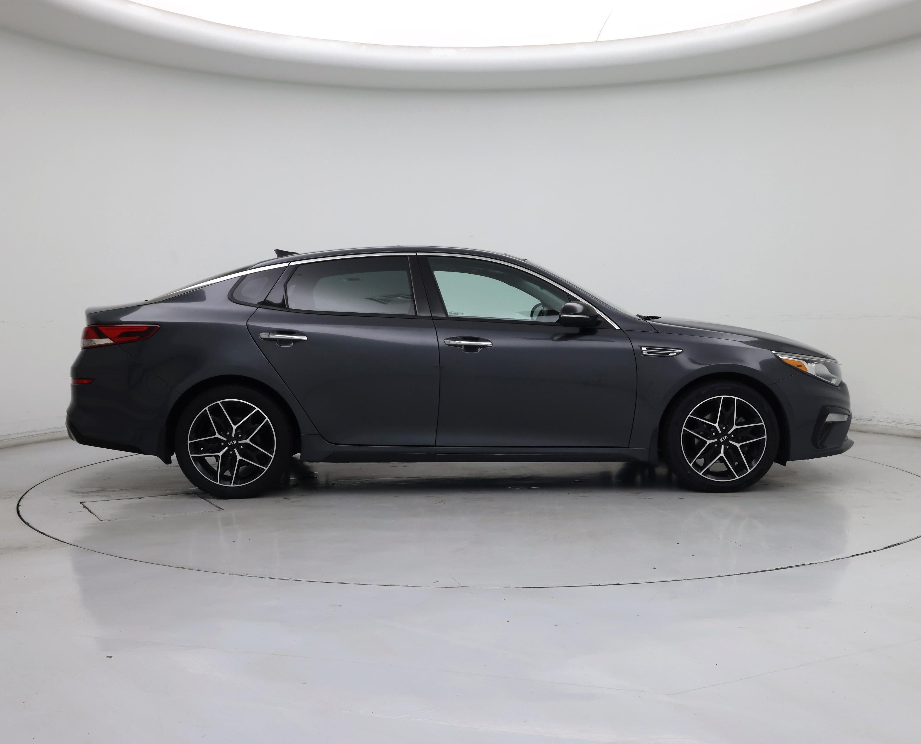 Thumbnail: 2020 Kia Optima - 7