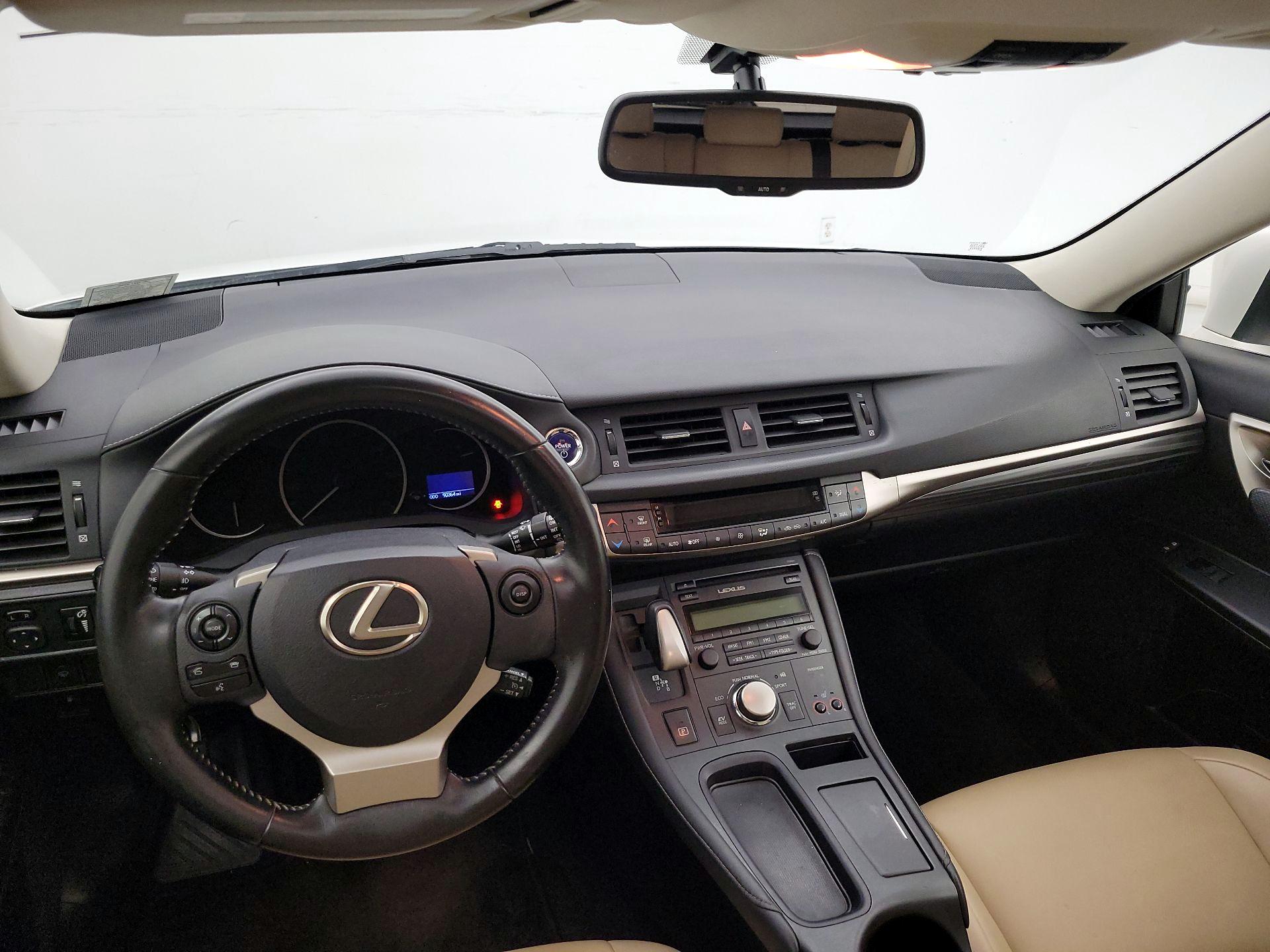 Thumbnail: 2017 Lexus CT - 9