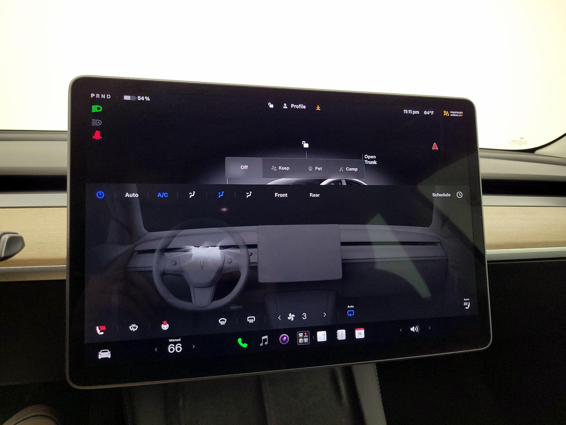 Thumbnail: 2022 Tesla Model 3 - 16