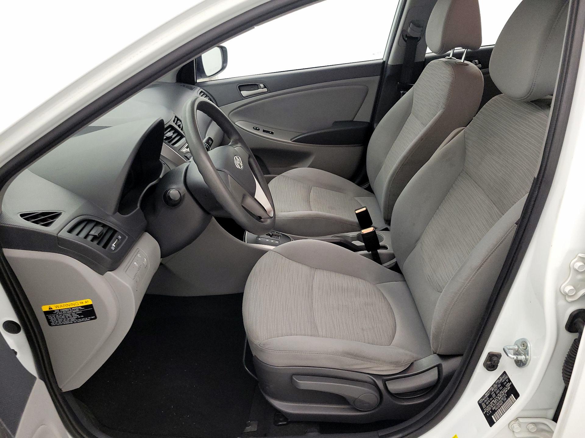 Thumbnail: 2016 Hyundai Accent - 11