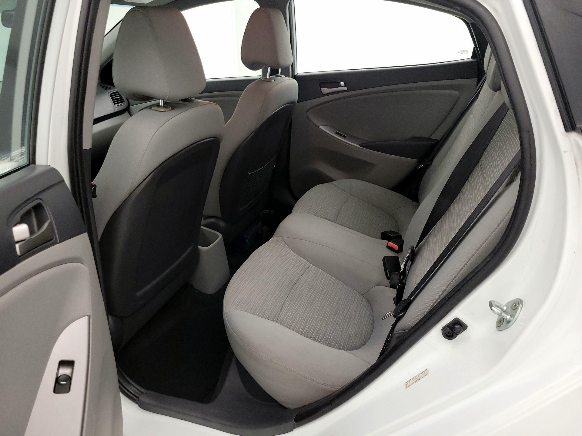 Thumbnail: 2016 Hyundai Accent - 17