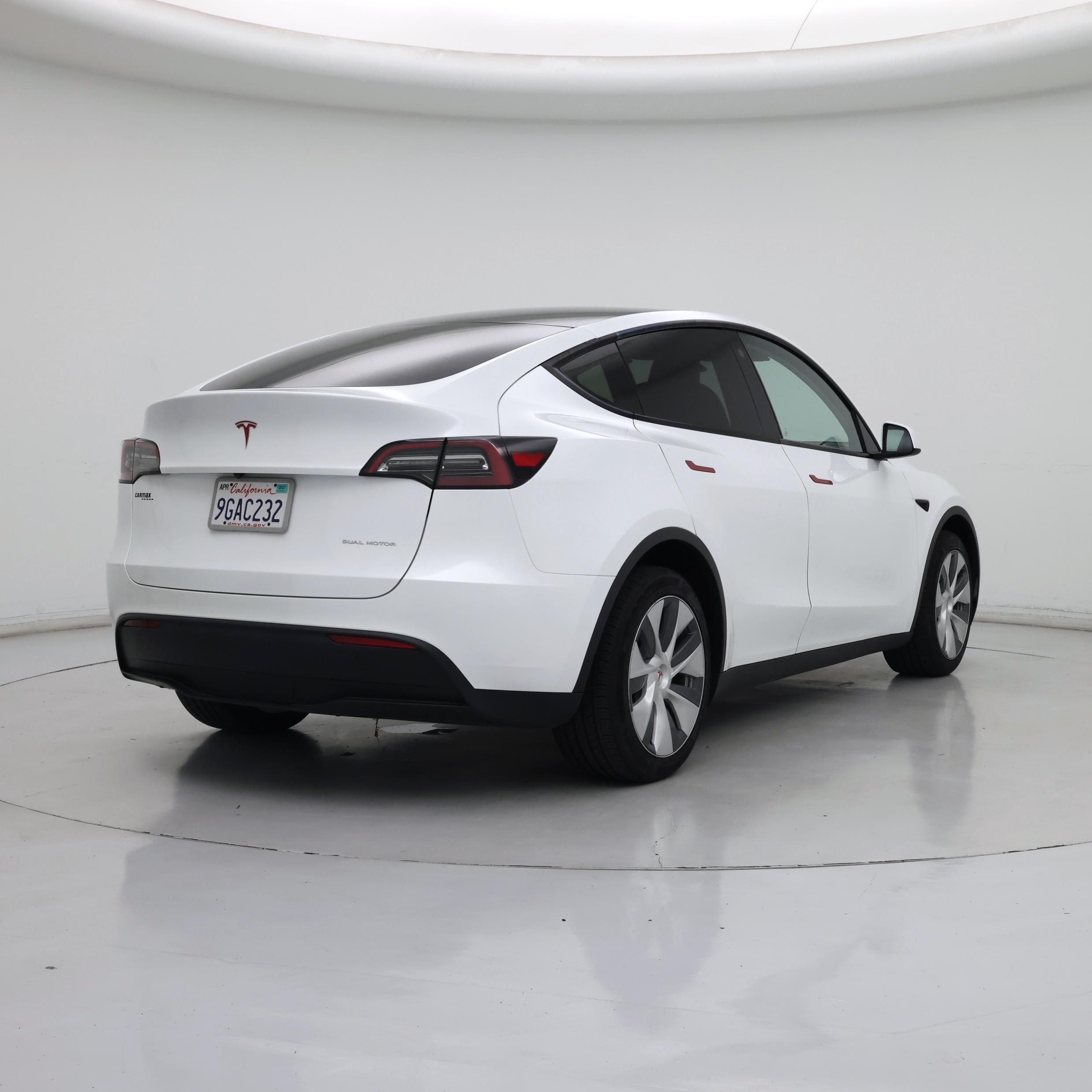 Thumbnail: 2023 Tesla Model Y - 8