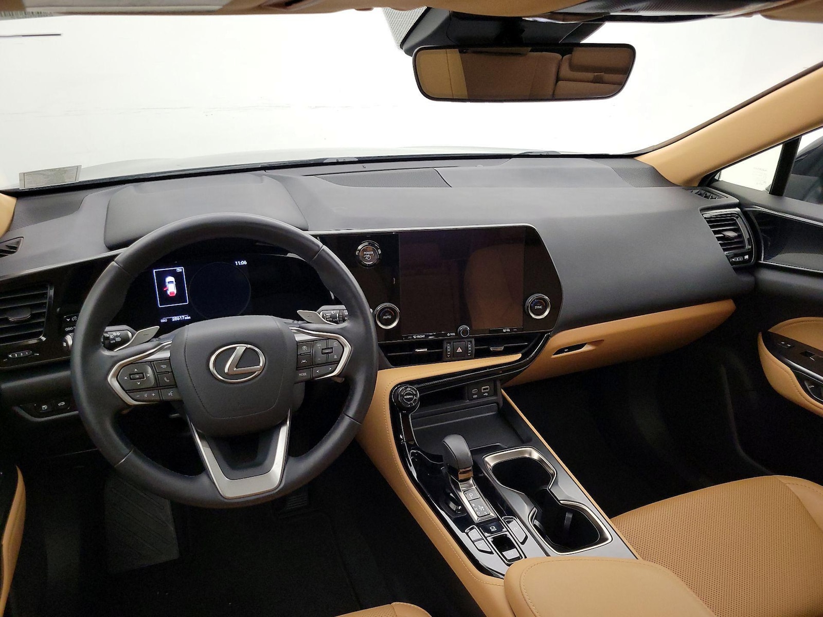 2025 Lexus NX Hybrid 350h - Photo 10