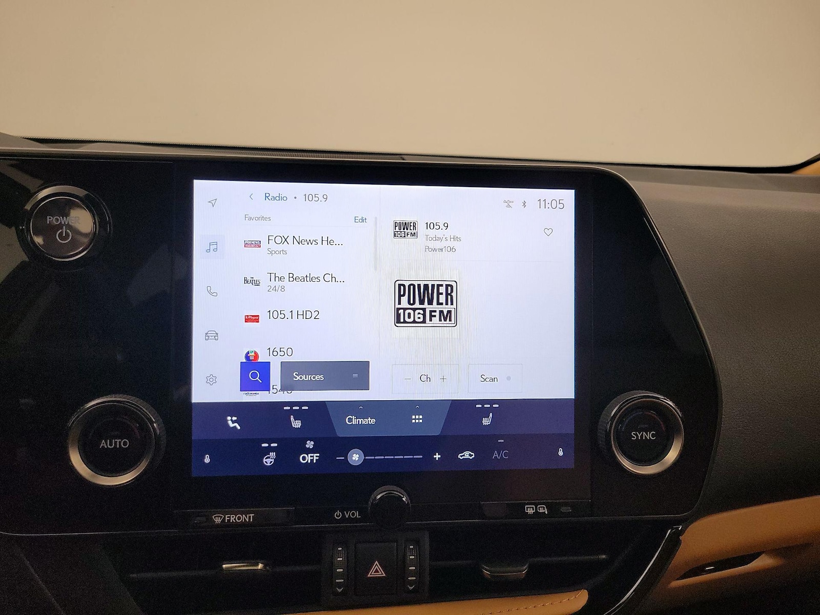 2025 Lexus NX Hybrid 350h - Photo 16
