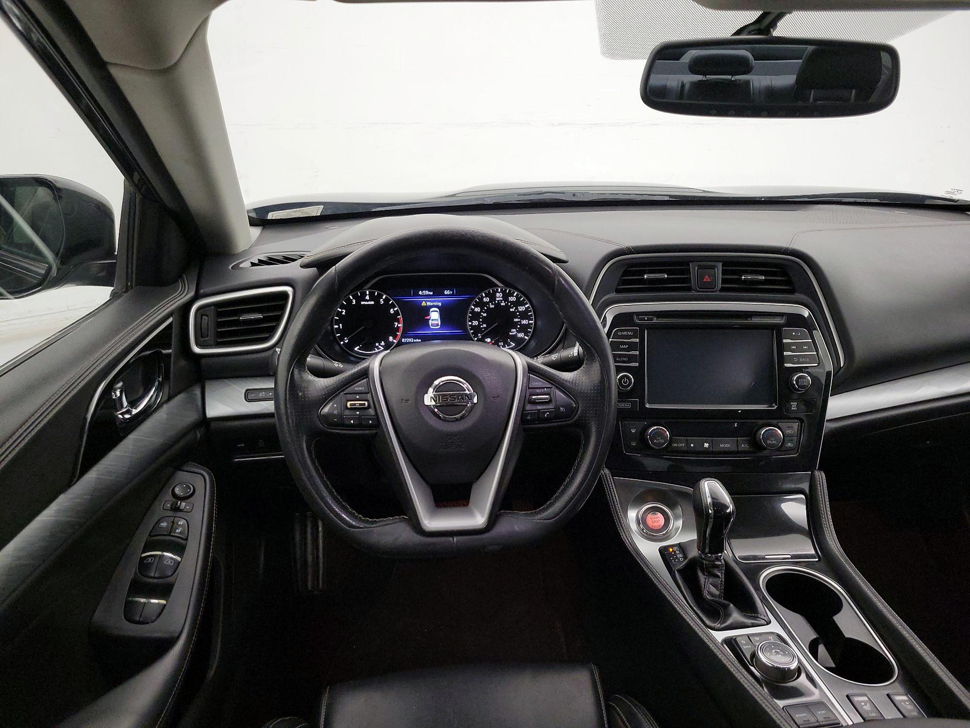 Thumbnail: 2017 Nissan Maxima - 10