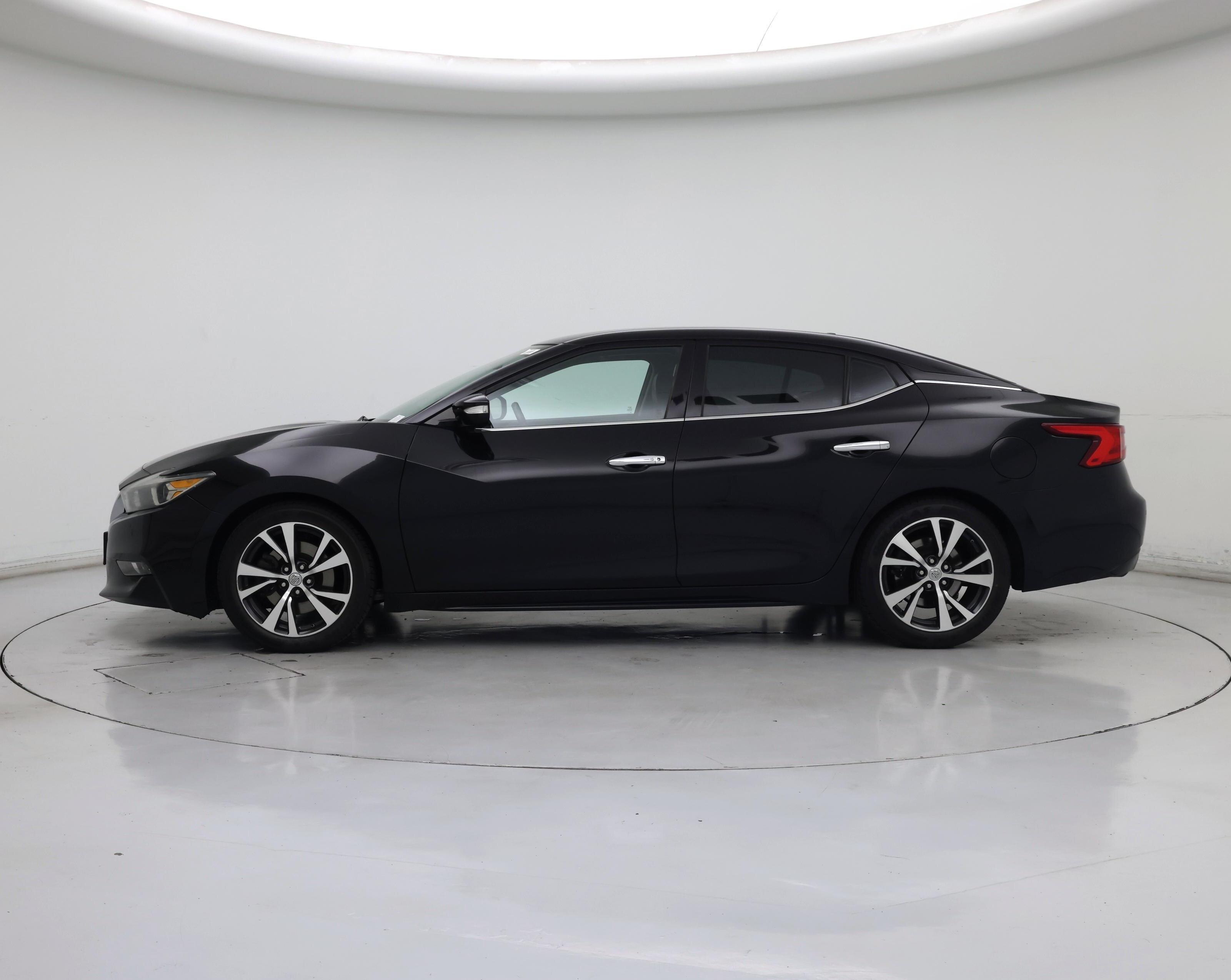 Thumbnail: 2017 Nissan Maxima - 3