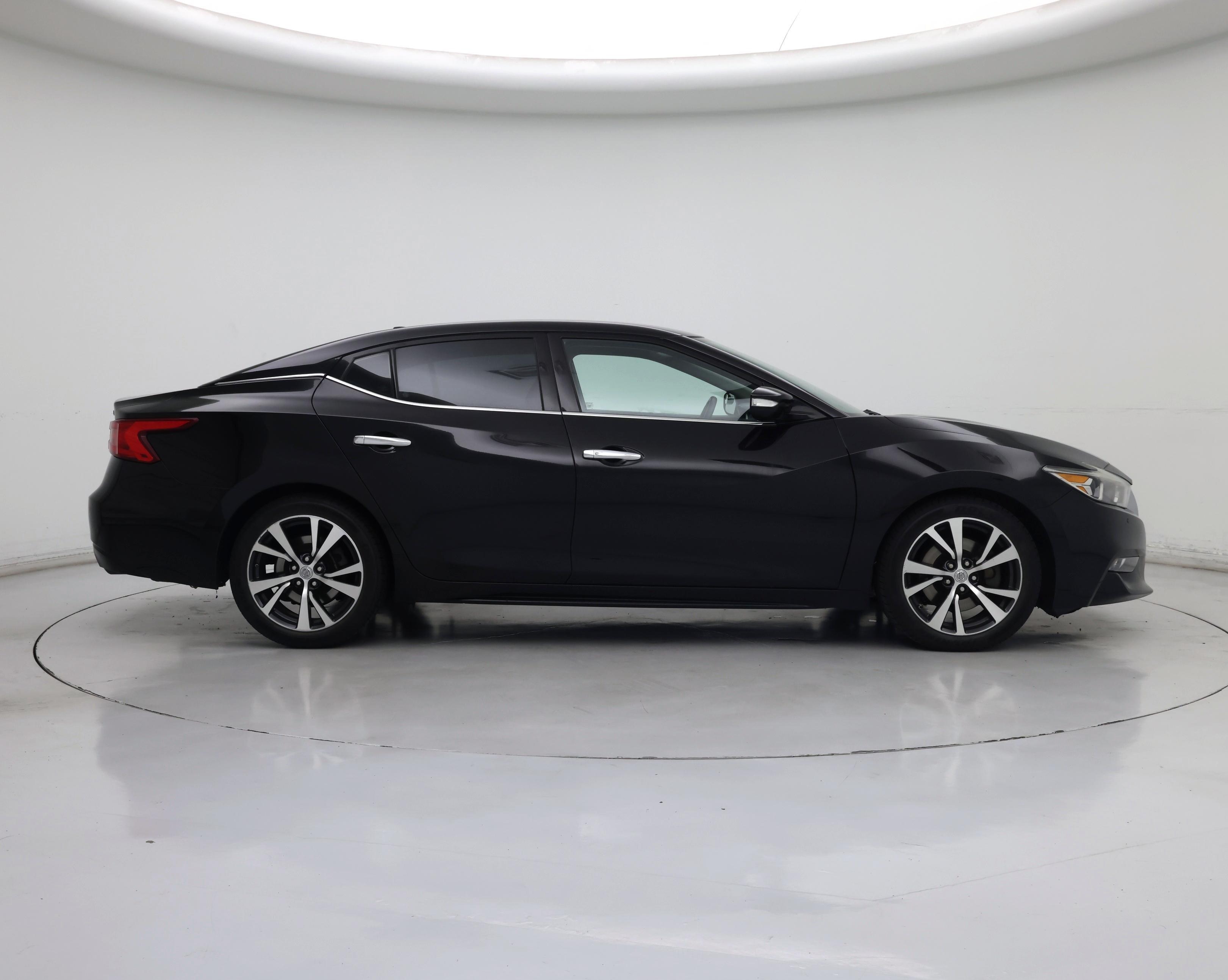 Thumbnail: 2017 Nissan Maxima - 7
