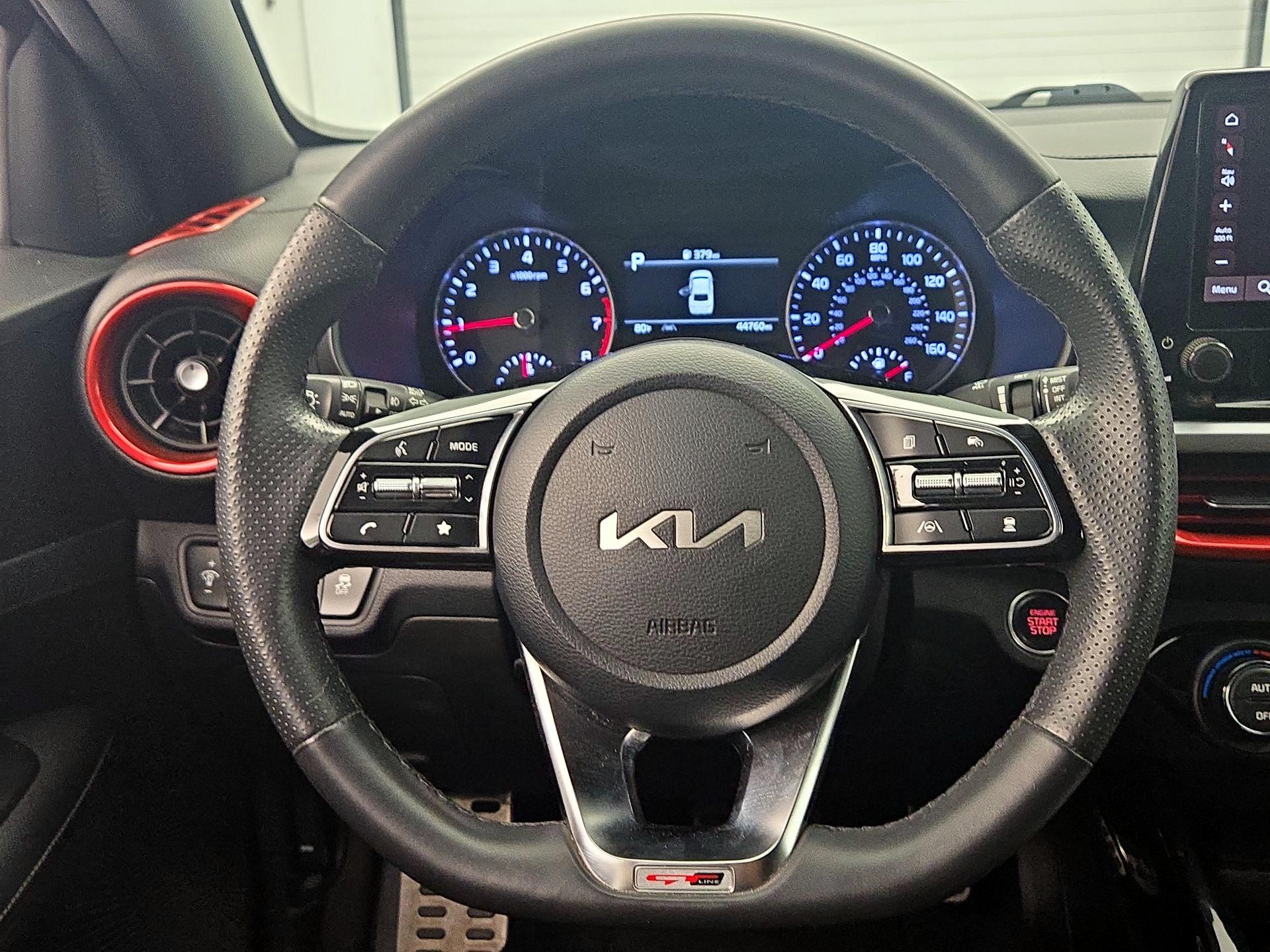 Thumbnail: 2023 Kia Forte - 10