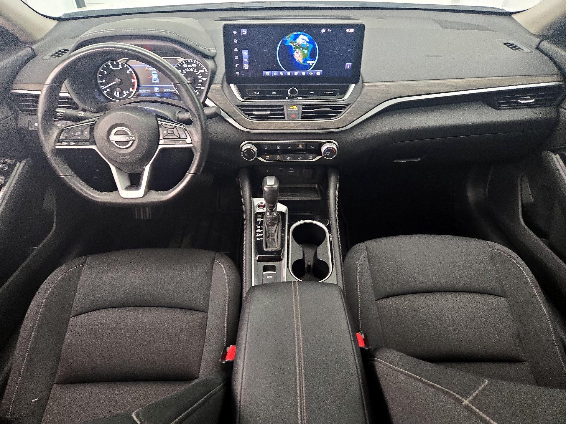 Thumbnail: 2023 Nissan Altima - 8