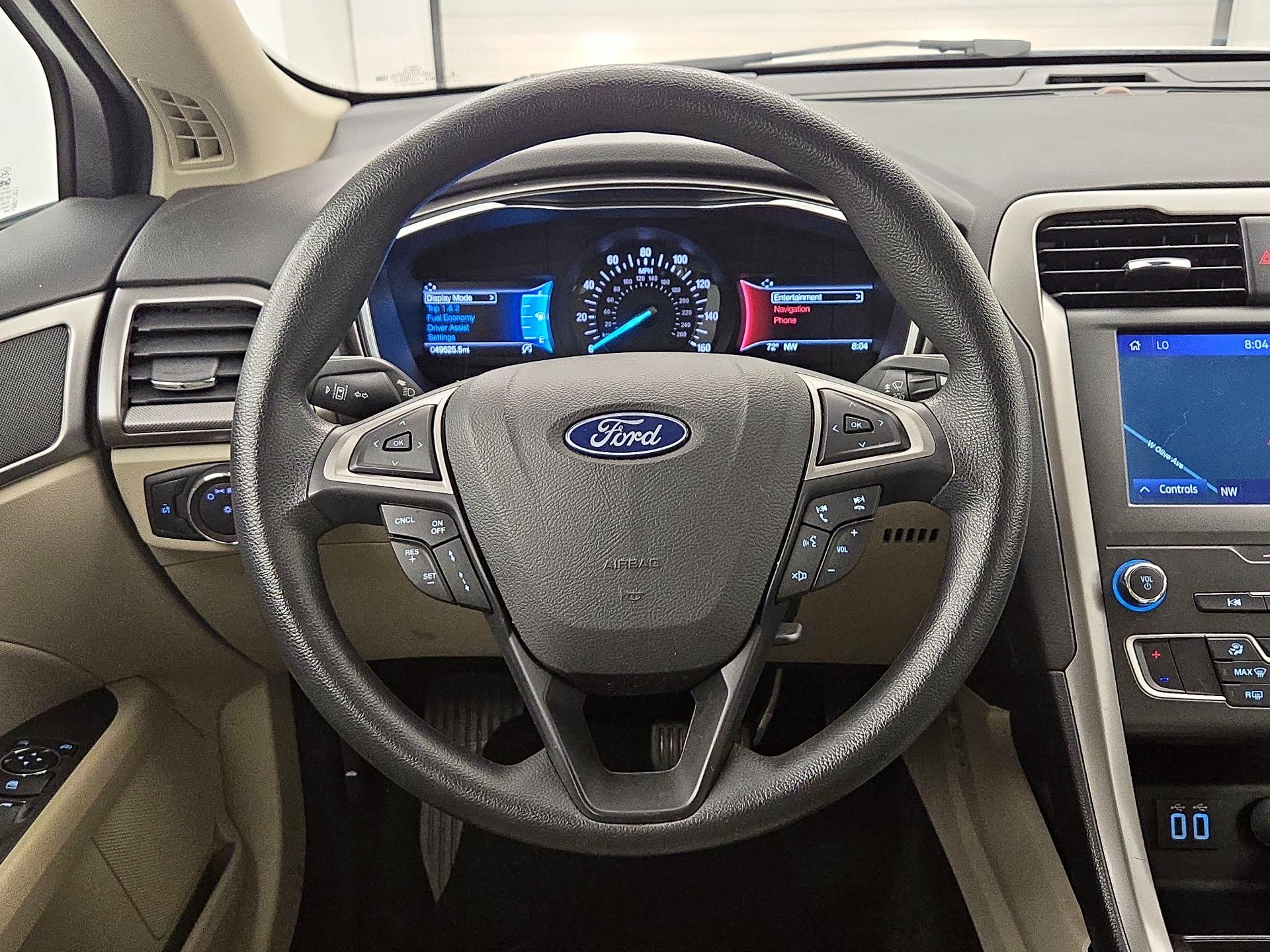 Thumbnail: 2020 Ford Fusion - 10